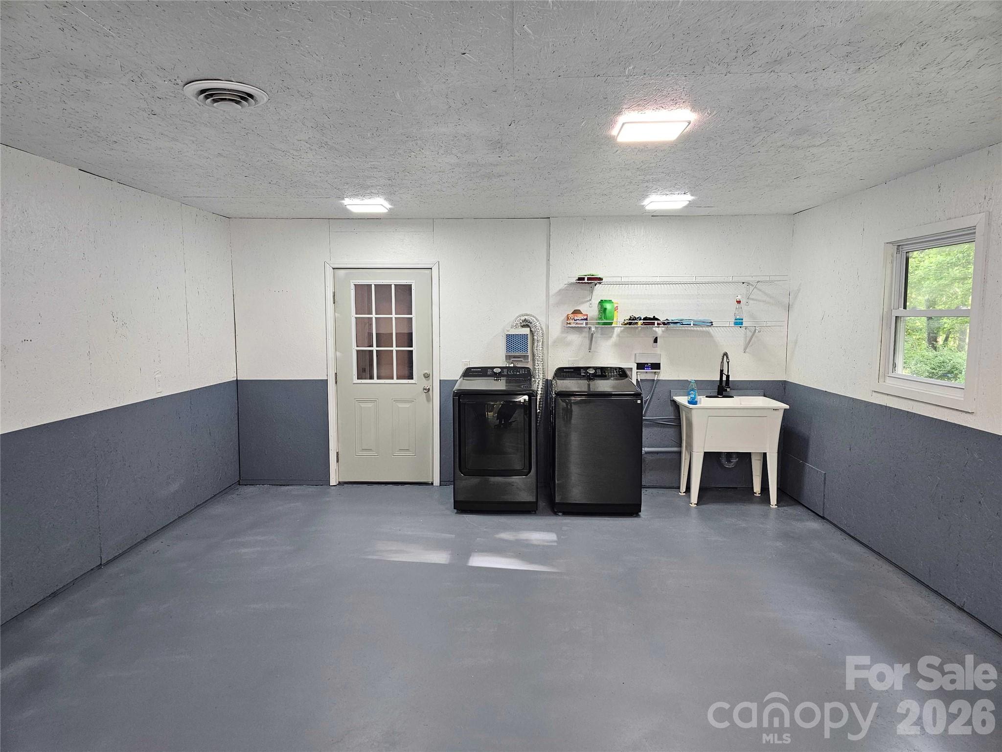 669 Old Lowgap Road — Mount Airy