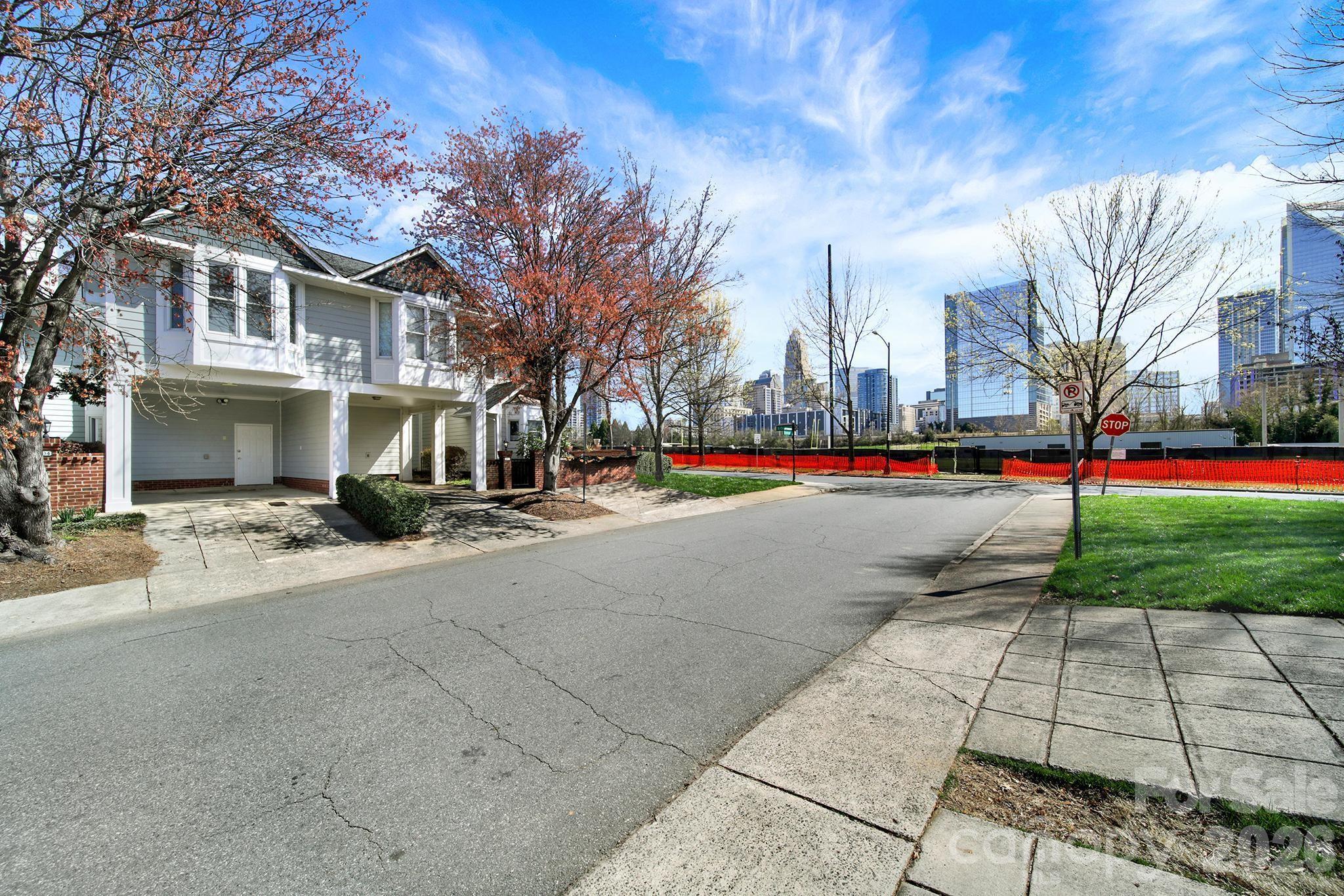 804 Greenleaf Avenue — Charlotte