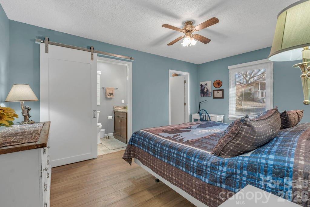 6 Ridgewood Lane — Newland