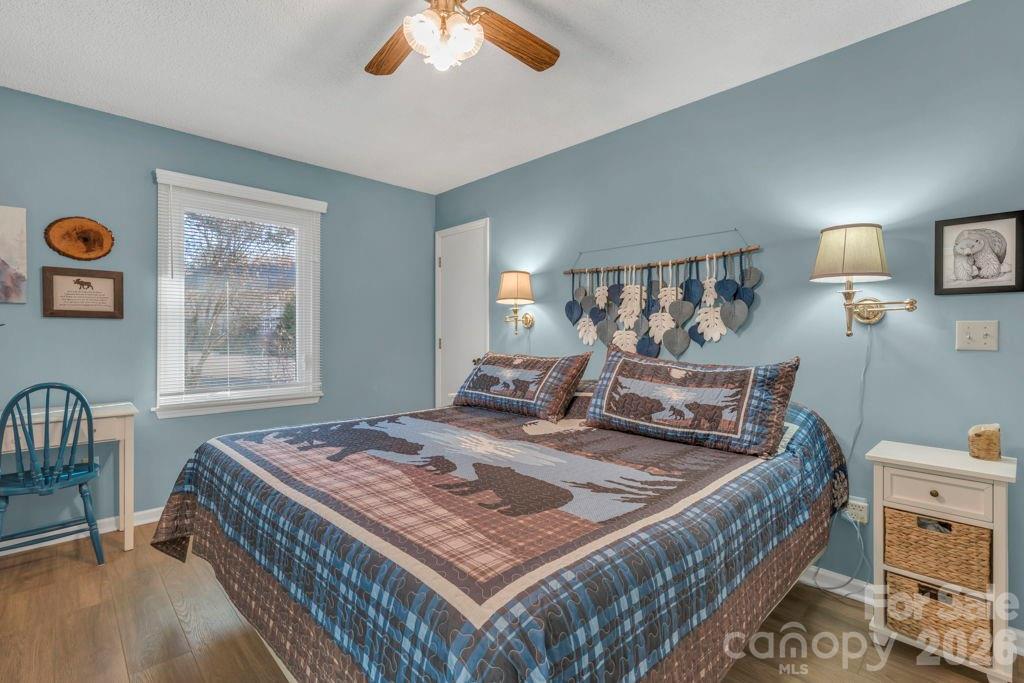 6 Ridgewood Lane — Newland