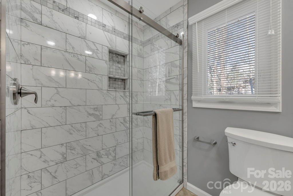 6 Ridgewood Lane — Newland