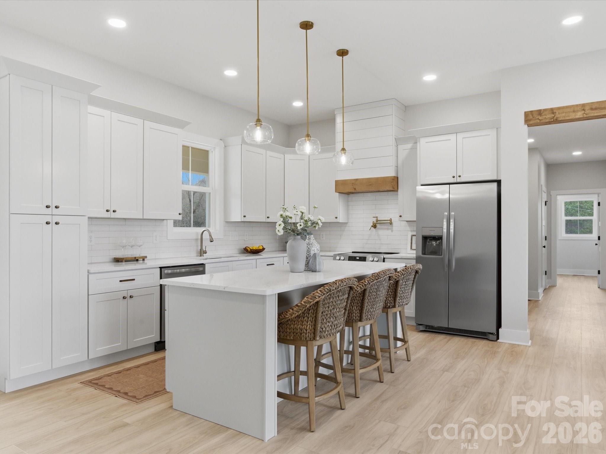 1133 White Jenkins Road — Bessemer City