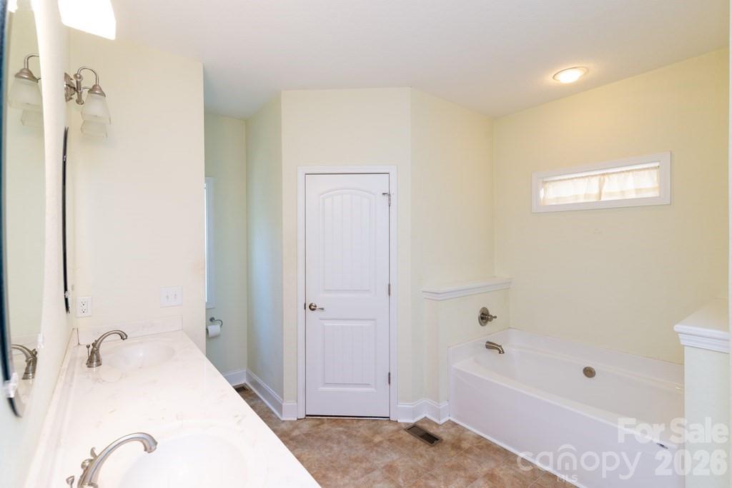 12 Chigger Ridge Road — Sylva