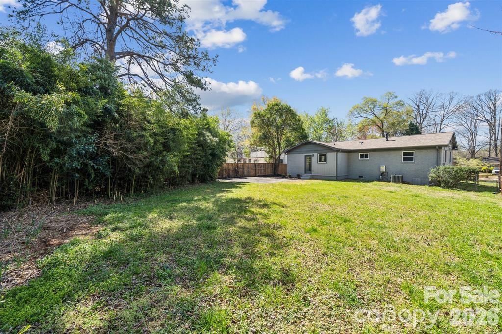 1749 Archdale Drive — Charlotte
