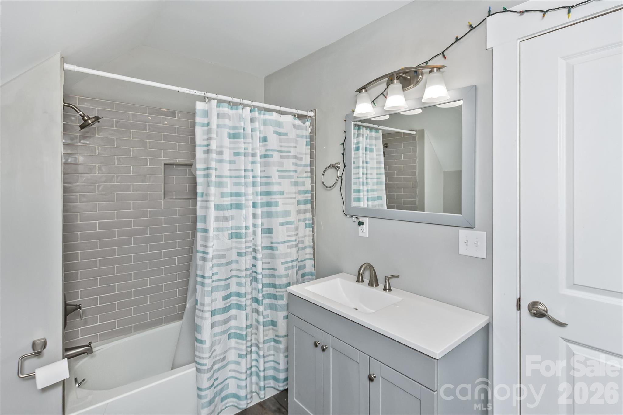 46 Carden Drive #10 — Weaverville