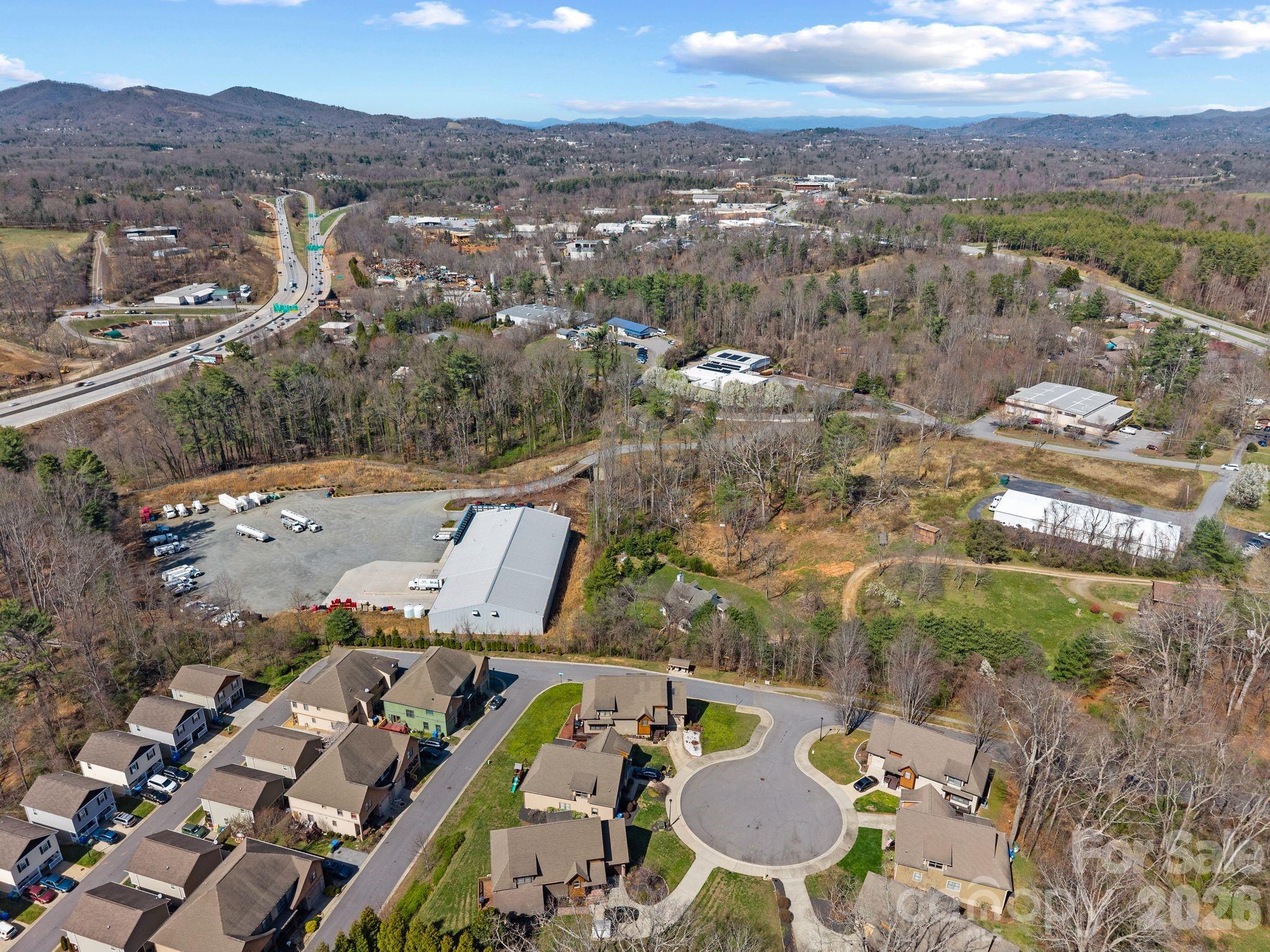 11 Trevors Trail — Asheville