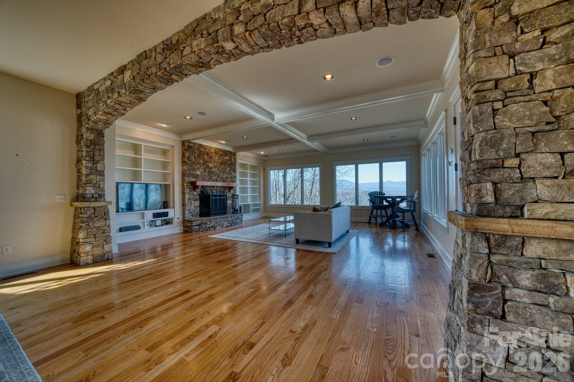 192 Woodruff Lane — Black Mountain