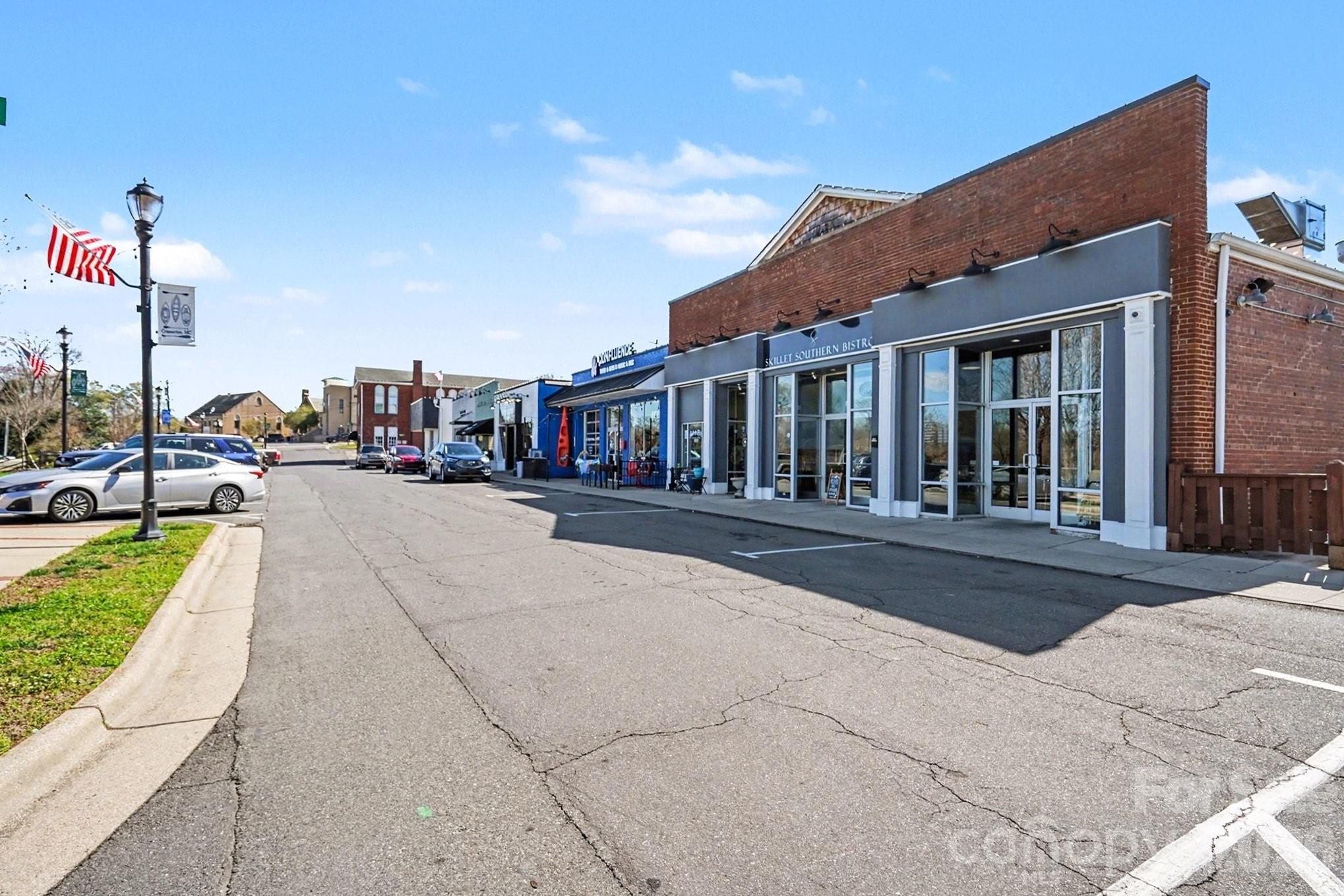 28 2nd Street — Cramerton