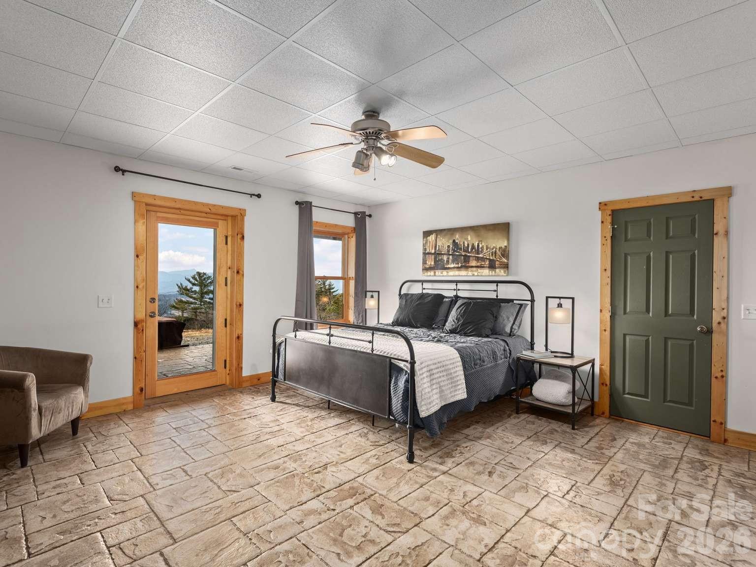 770 Dream Weaver Drive — Penrose