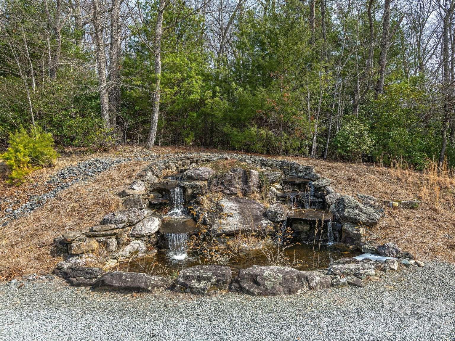 770 Dream Weaver Drive — Penrose