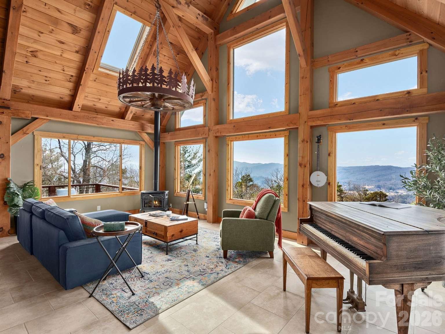 770 Dream Weaver Drive — Penrose