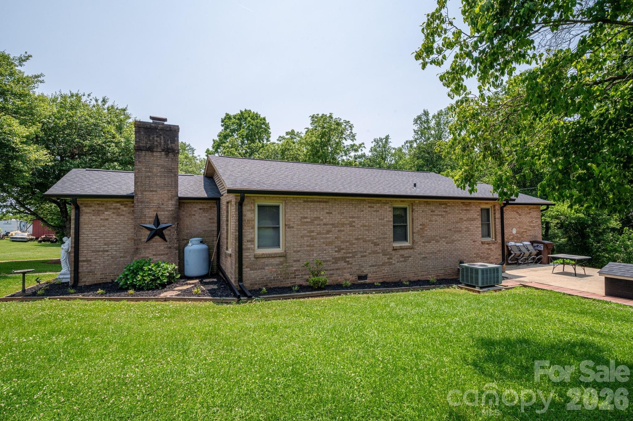 5958 Hoover Elmore Road — Lincolnton