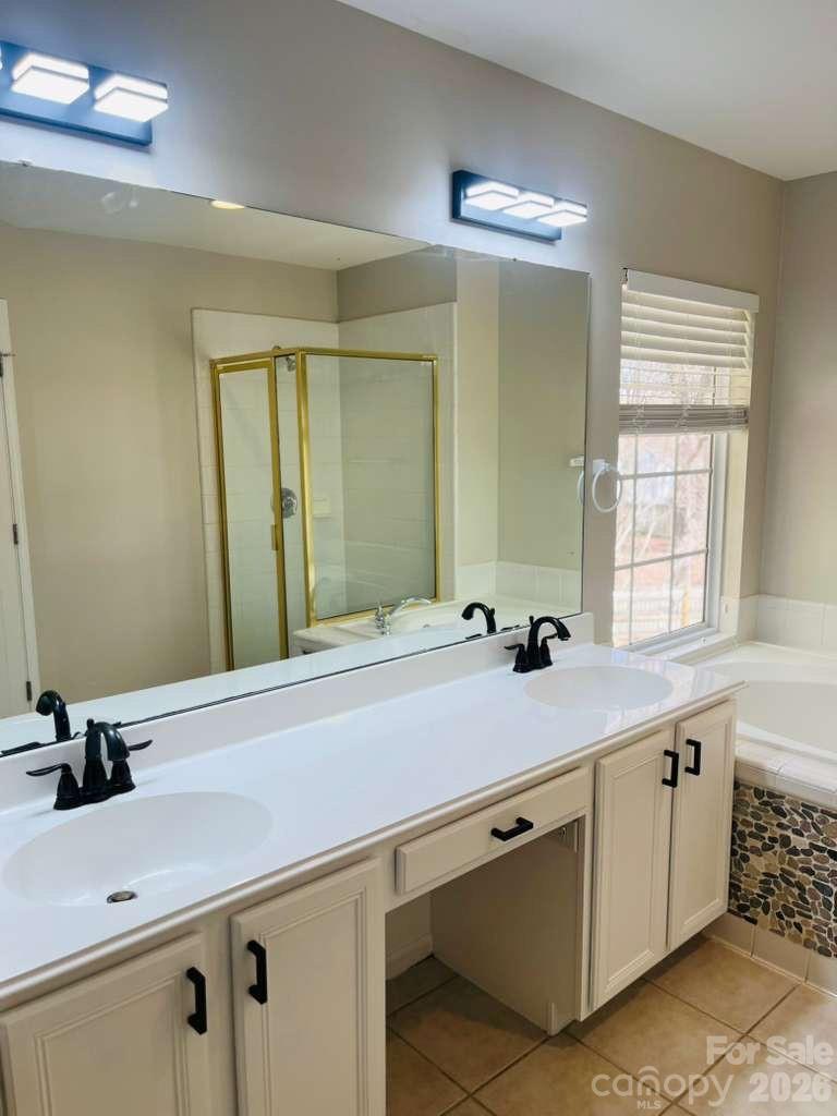 4630 Appley Mead Lane — Charlotte
