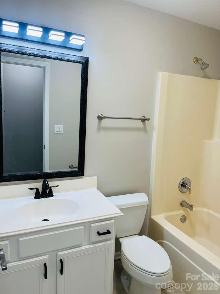 4630 Appley Mead Lane — Charlotte