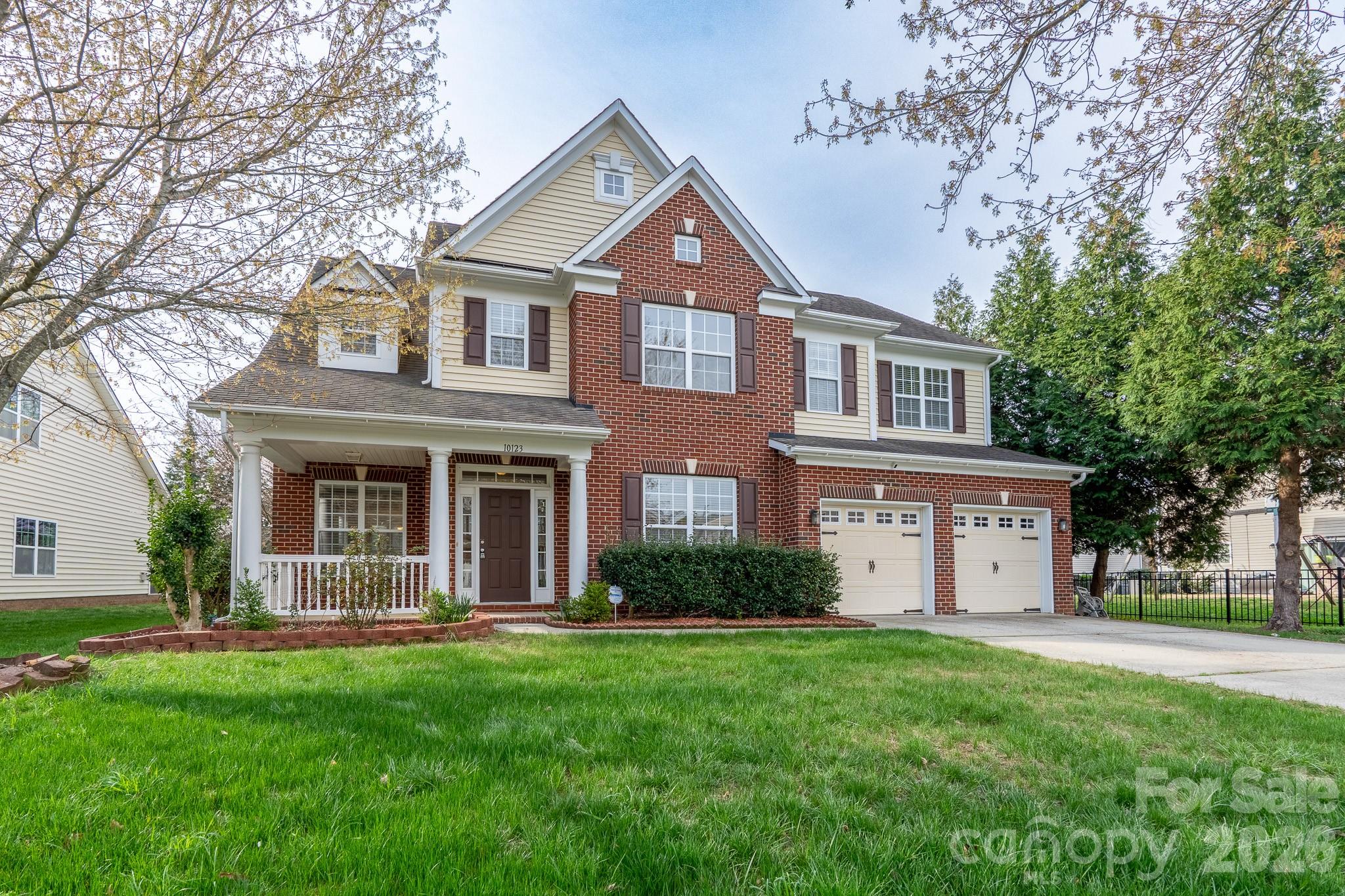 10123 Newtonmore Drive — Charlotte