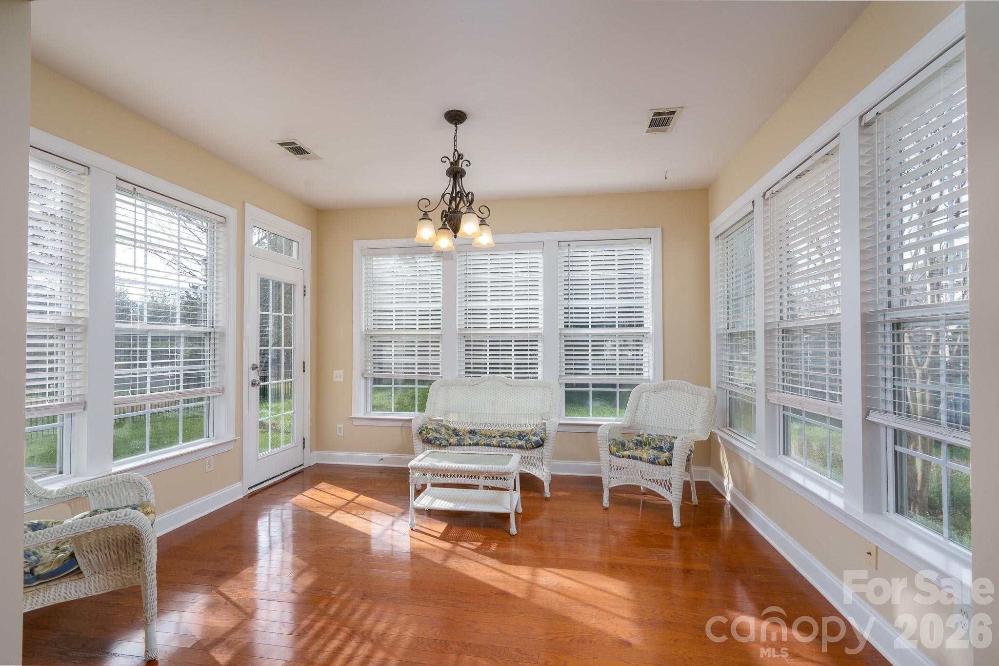 10123 Newtonmore Drive — Charlotte