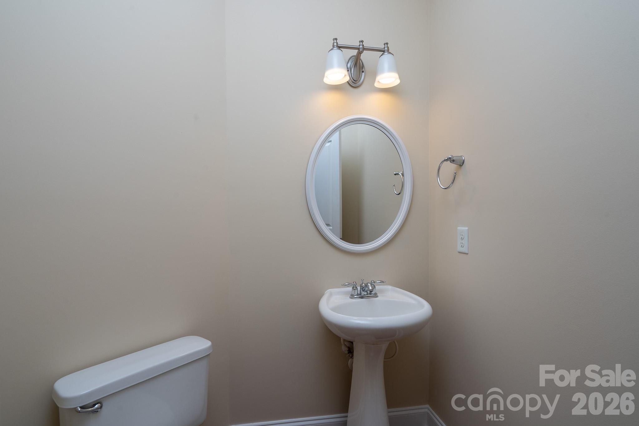 10123 Newtonmore Drive — Charlotte