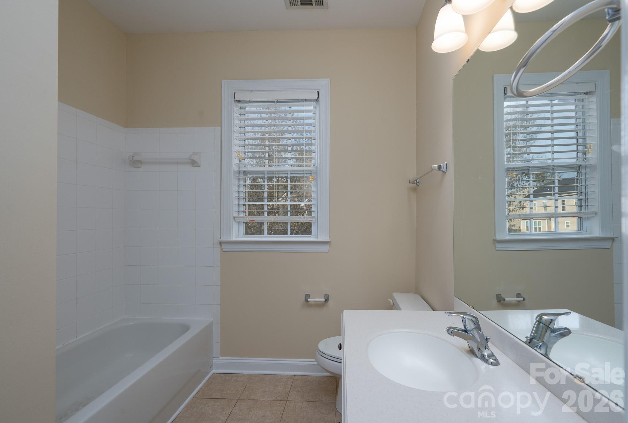 10123 Newtonmore Drive — Charlotte