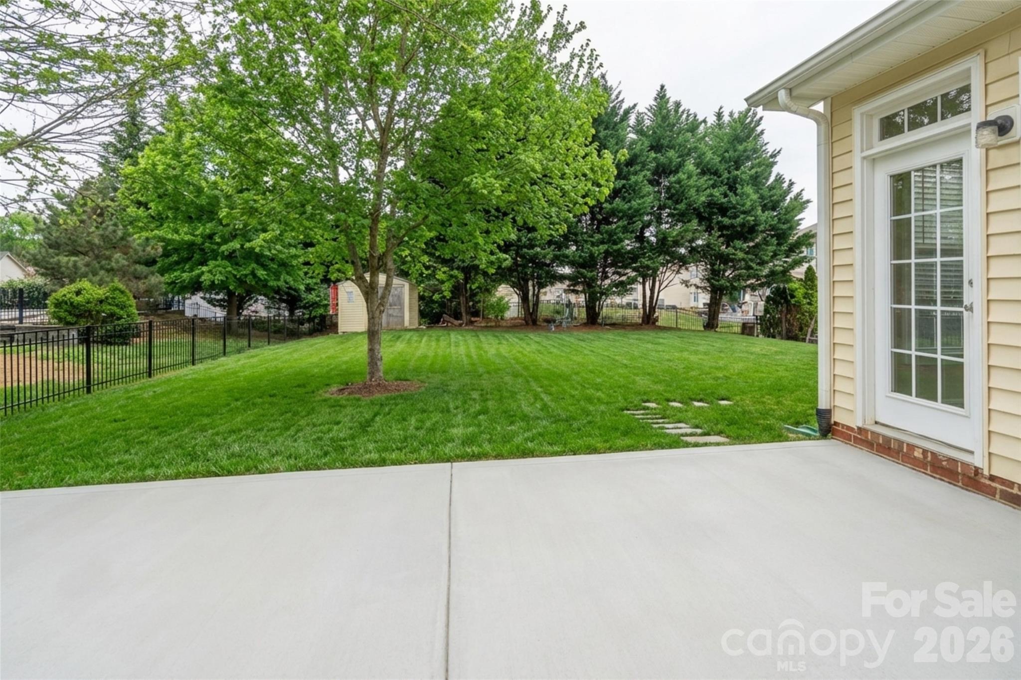 10123 Newtonmore Drive — Charlotte