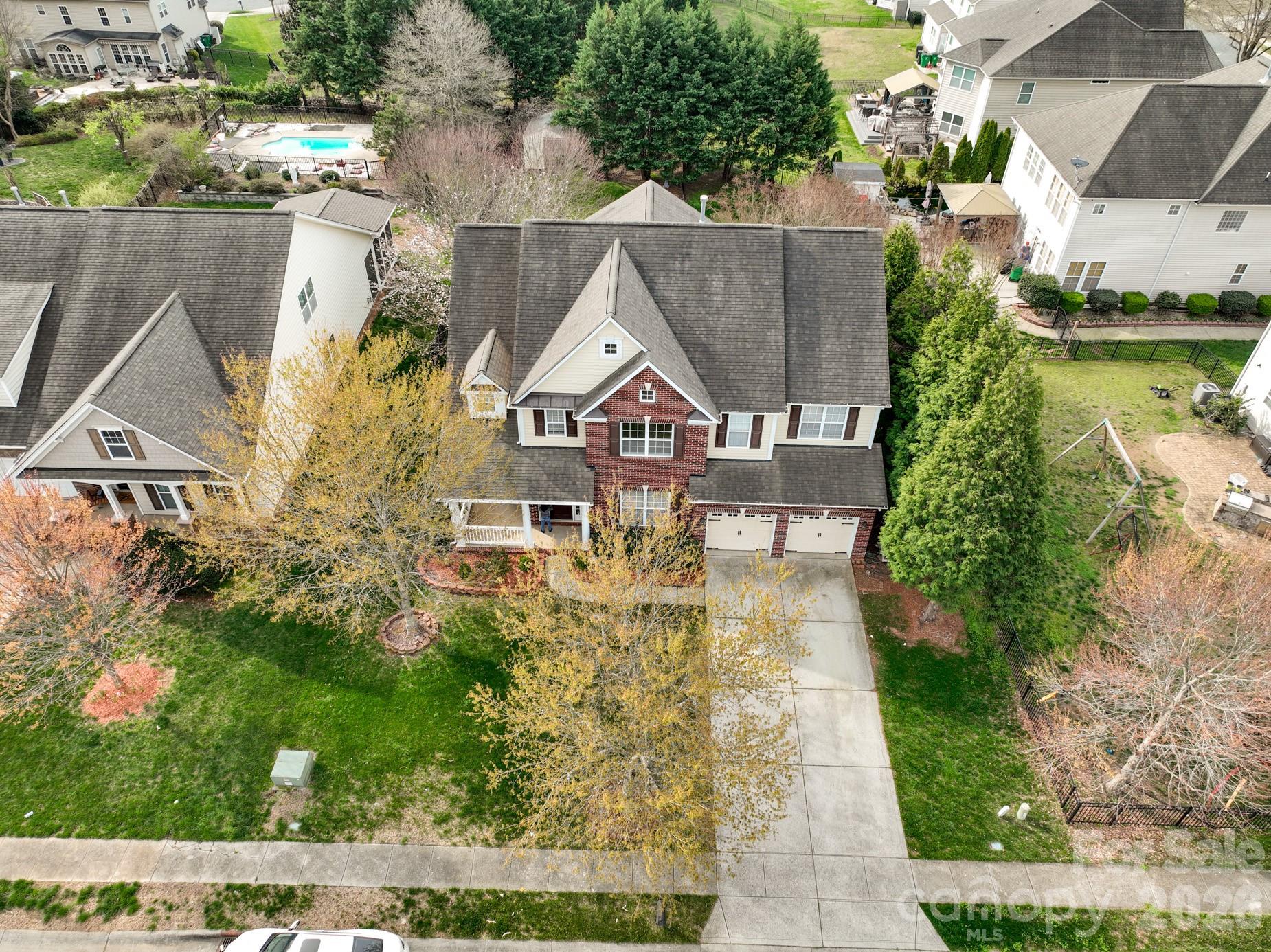 10123 Newtonmore Drive — Charlotte
