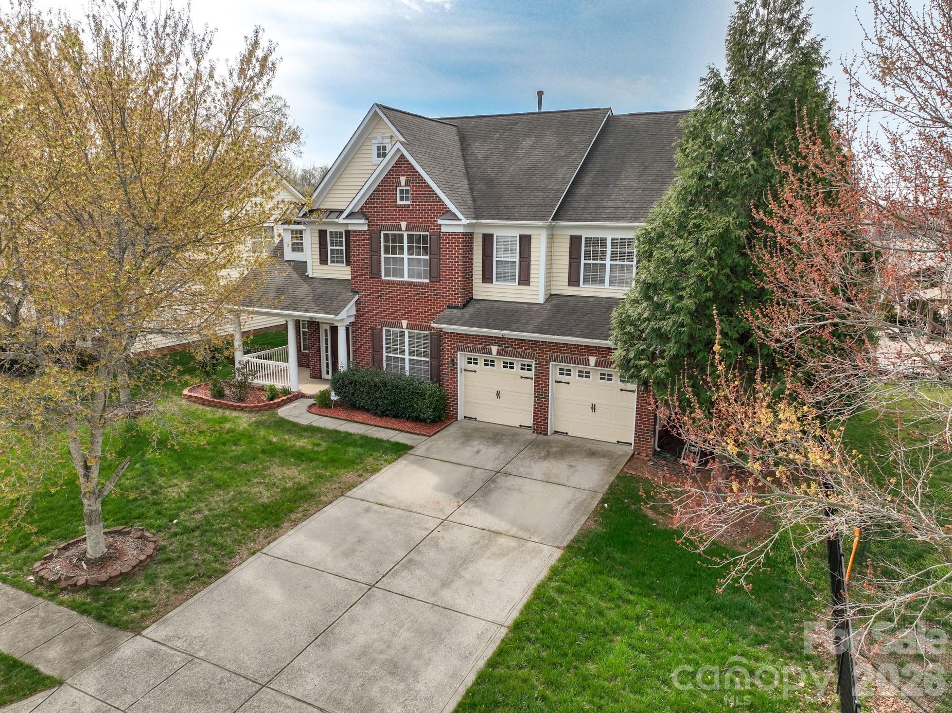 10123 Newtonmore Drive — Charlotte