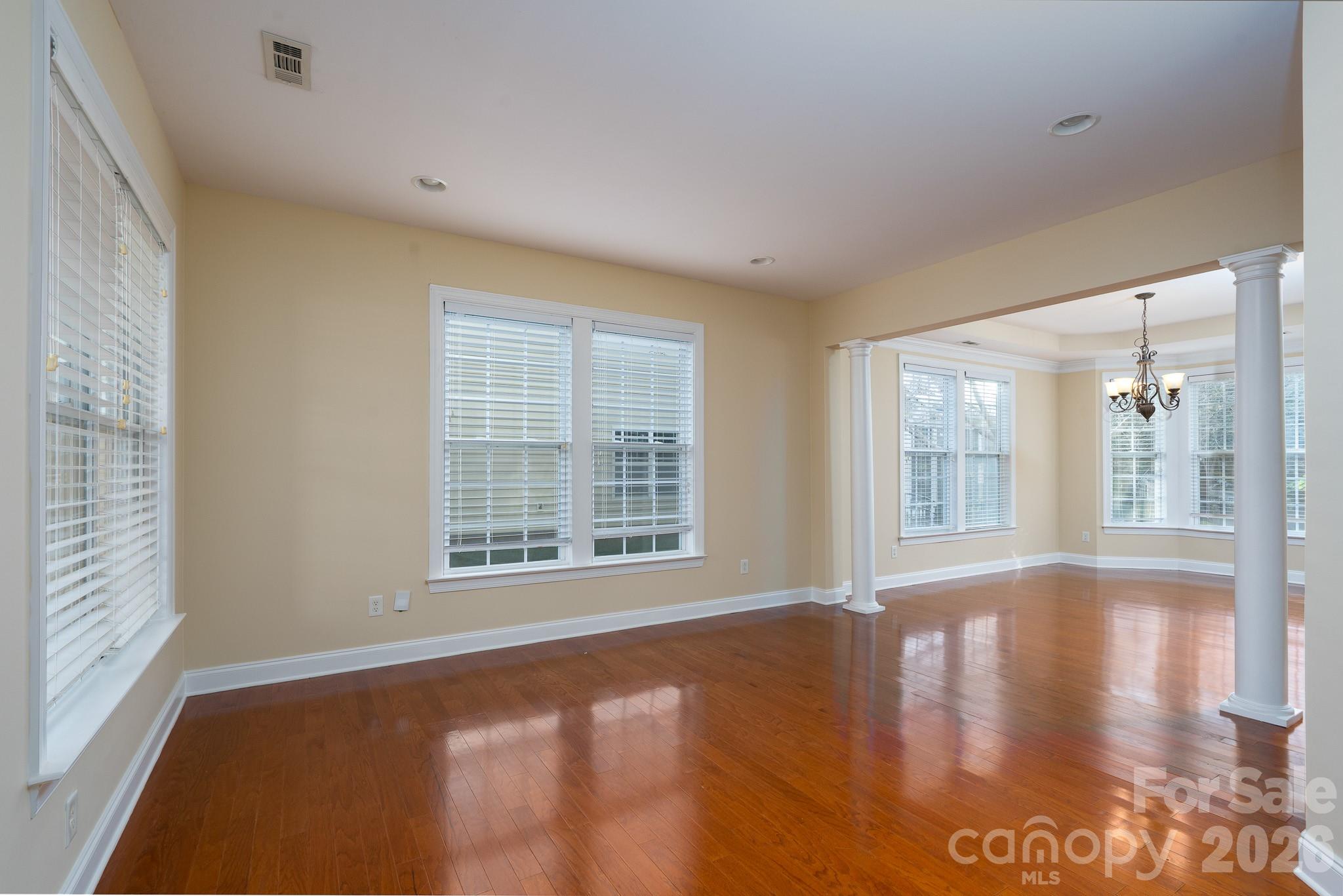 10123 Newtonmore Drive — Charlotte