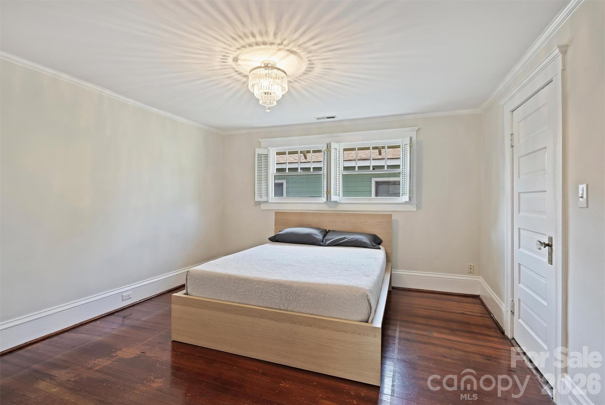 712 Sunnyside Avenue — Charlotte