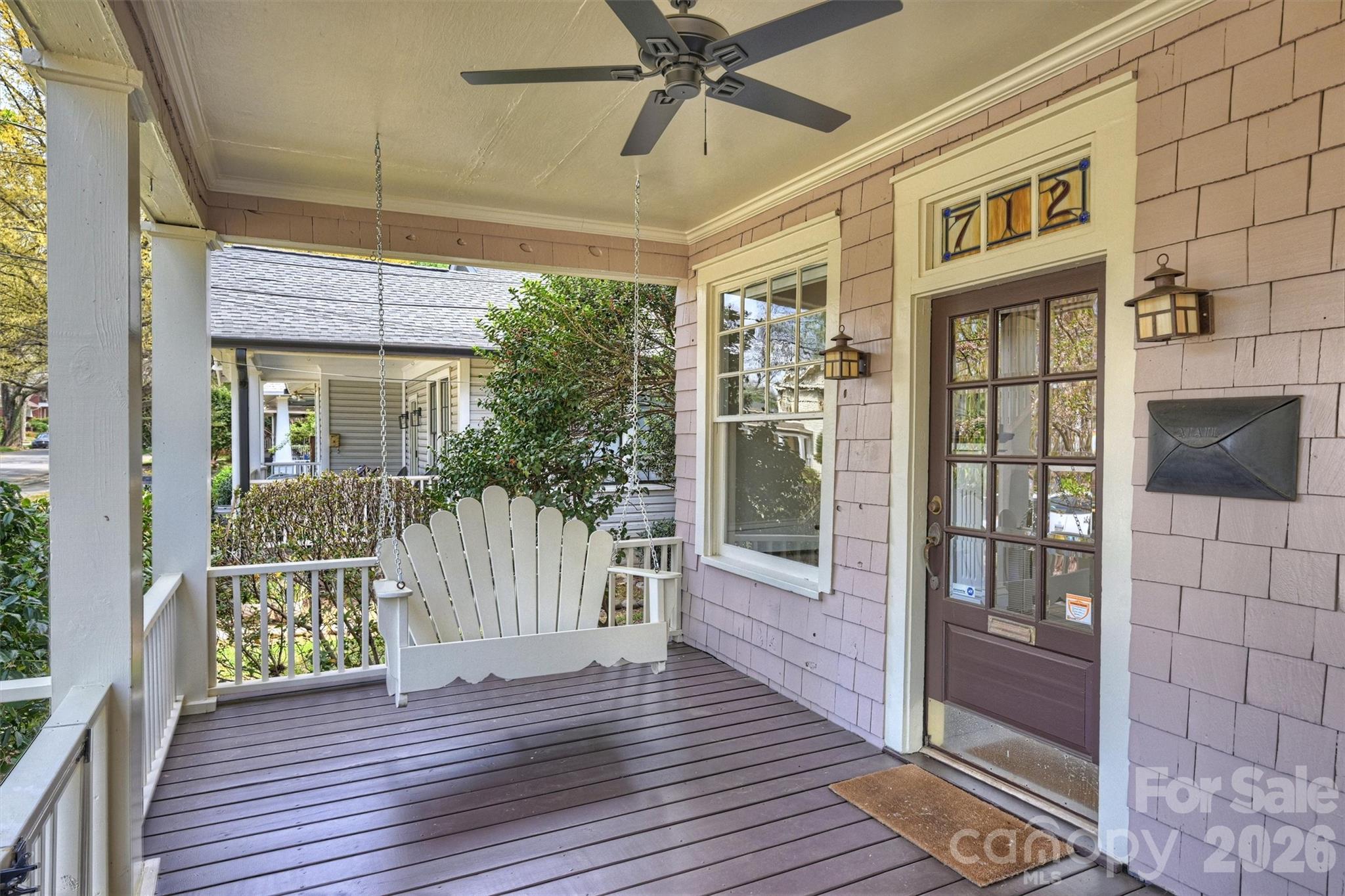 712 Sunnyside Avenue — Charlotte