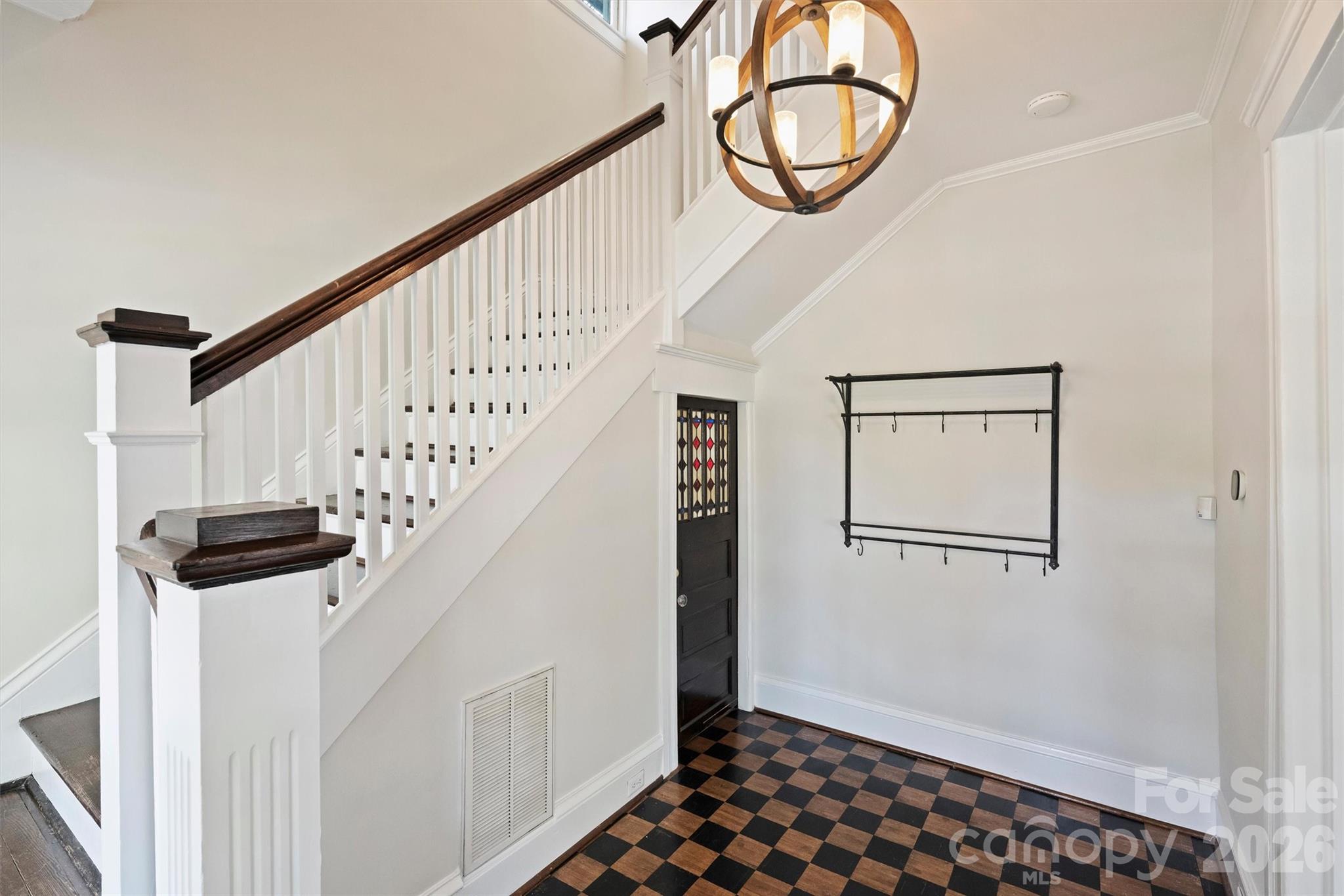 712 Sunnyside Avenue — Charlotte