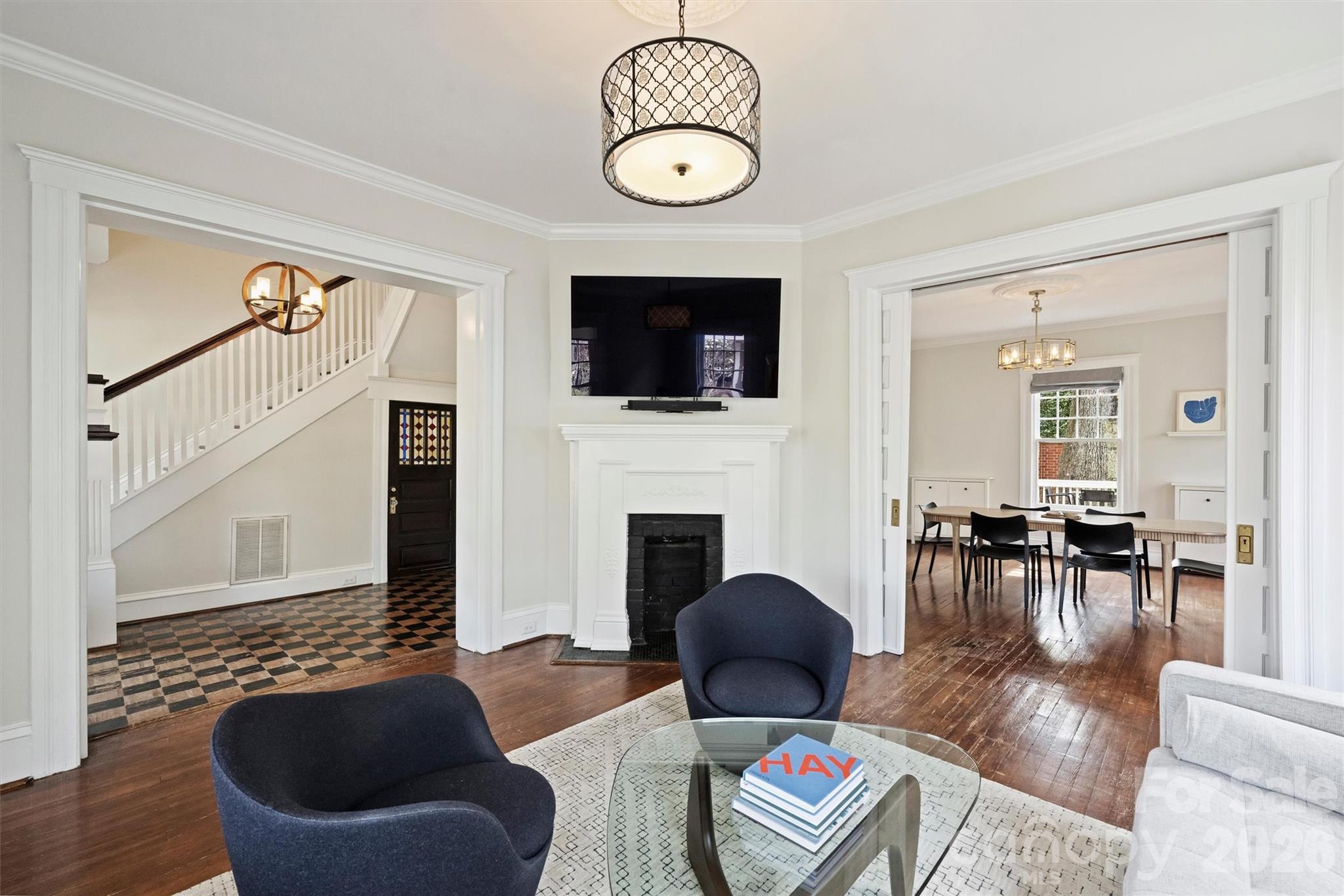 712 Sunnyside Avenue — Charlotte