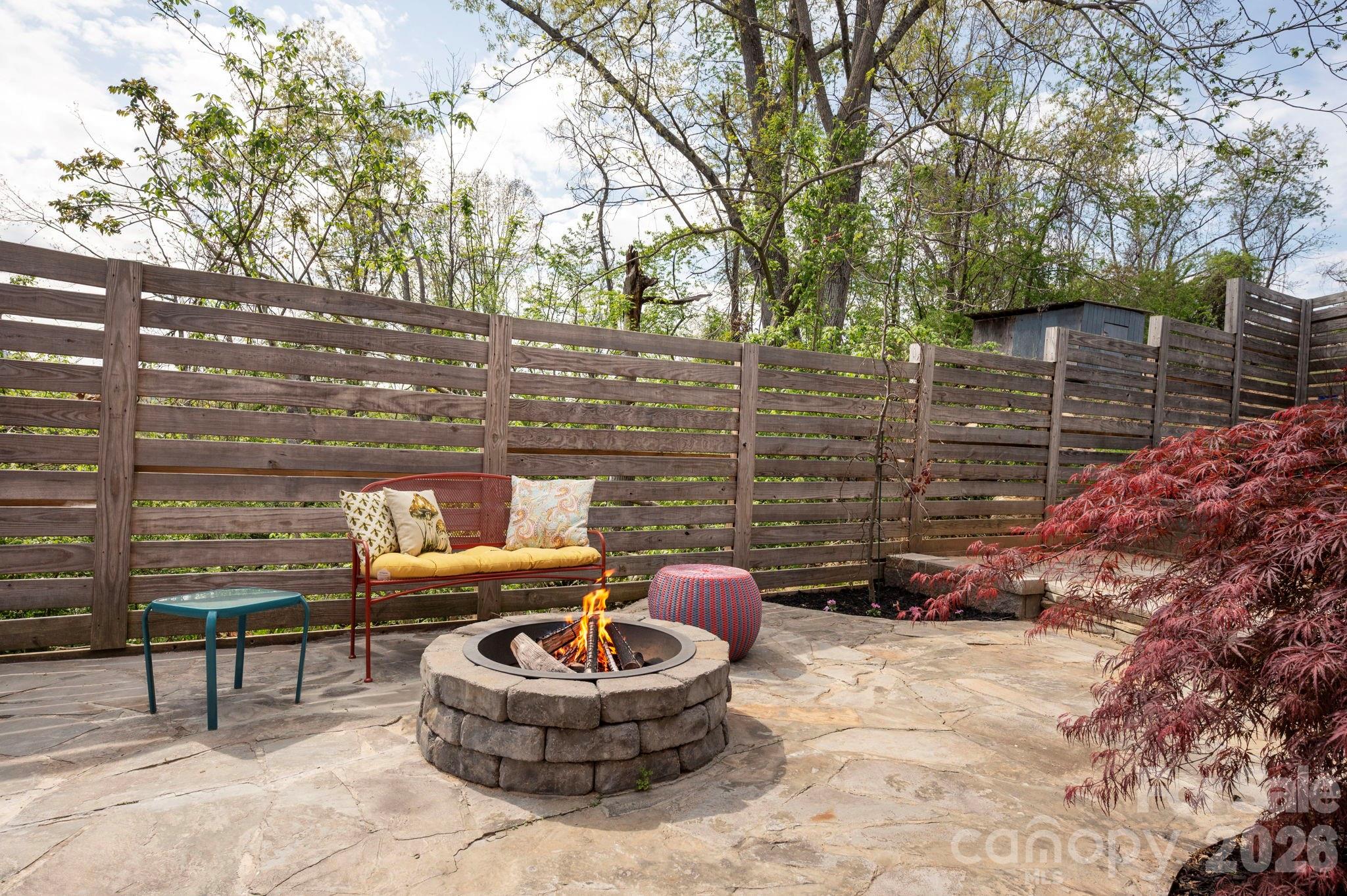 47 Mulberry Street — Asheville