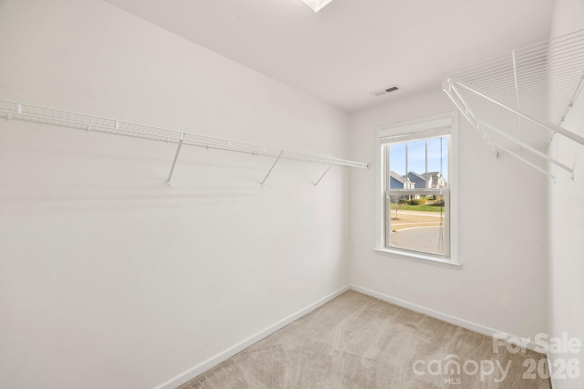 7140 Streamhaven Drive — Harrisburg