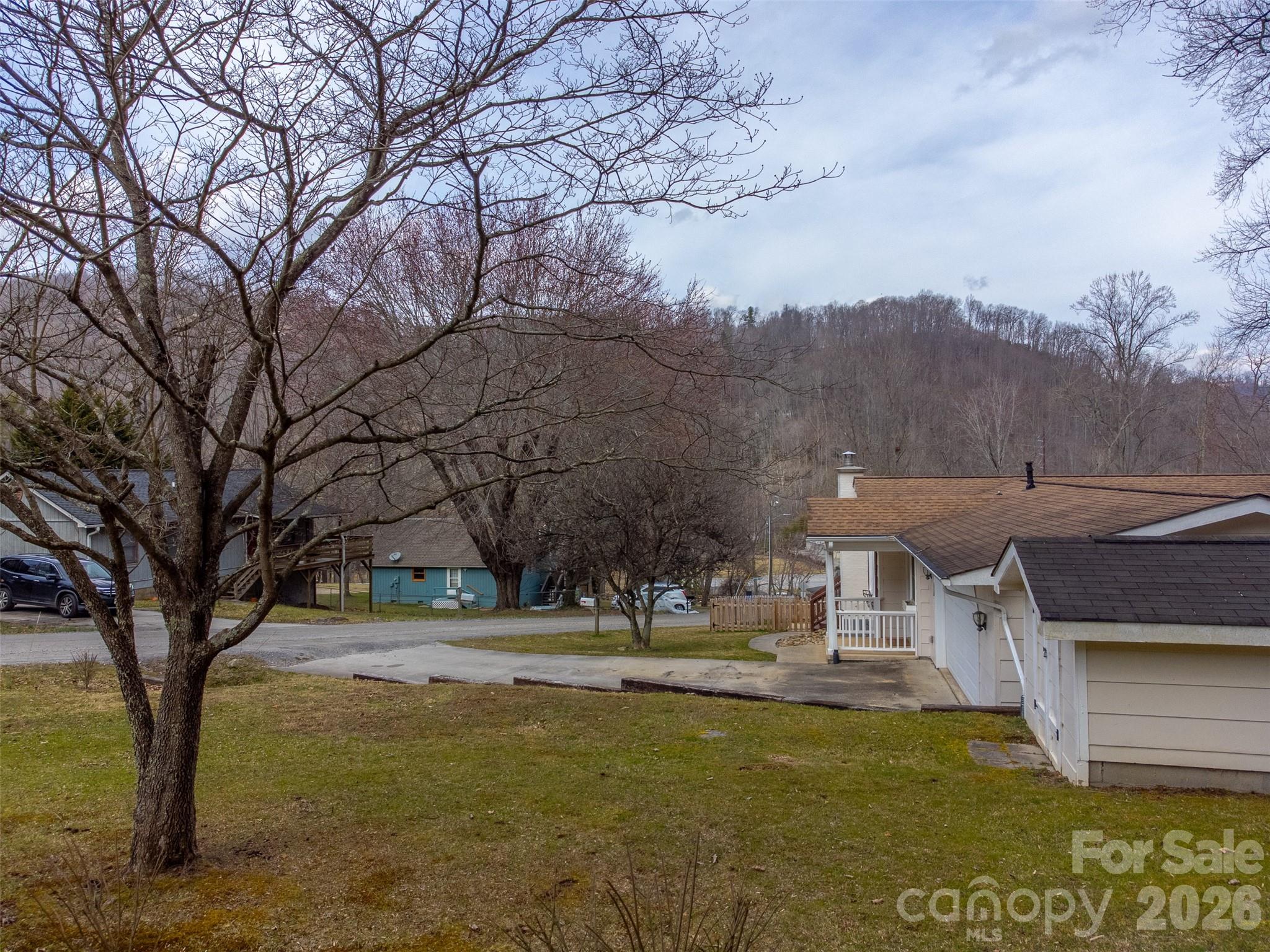 57 Melody Lane — Maggie Valley