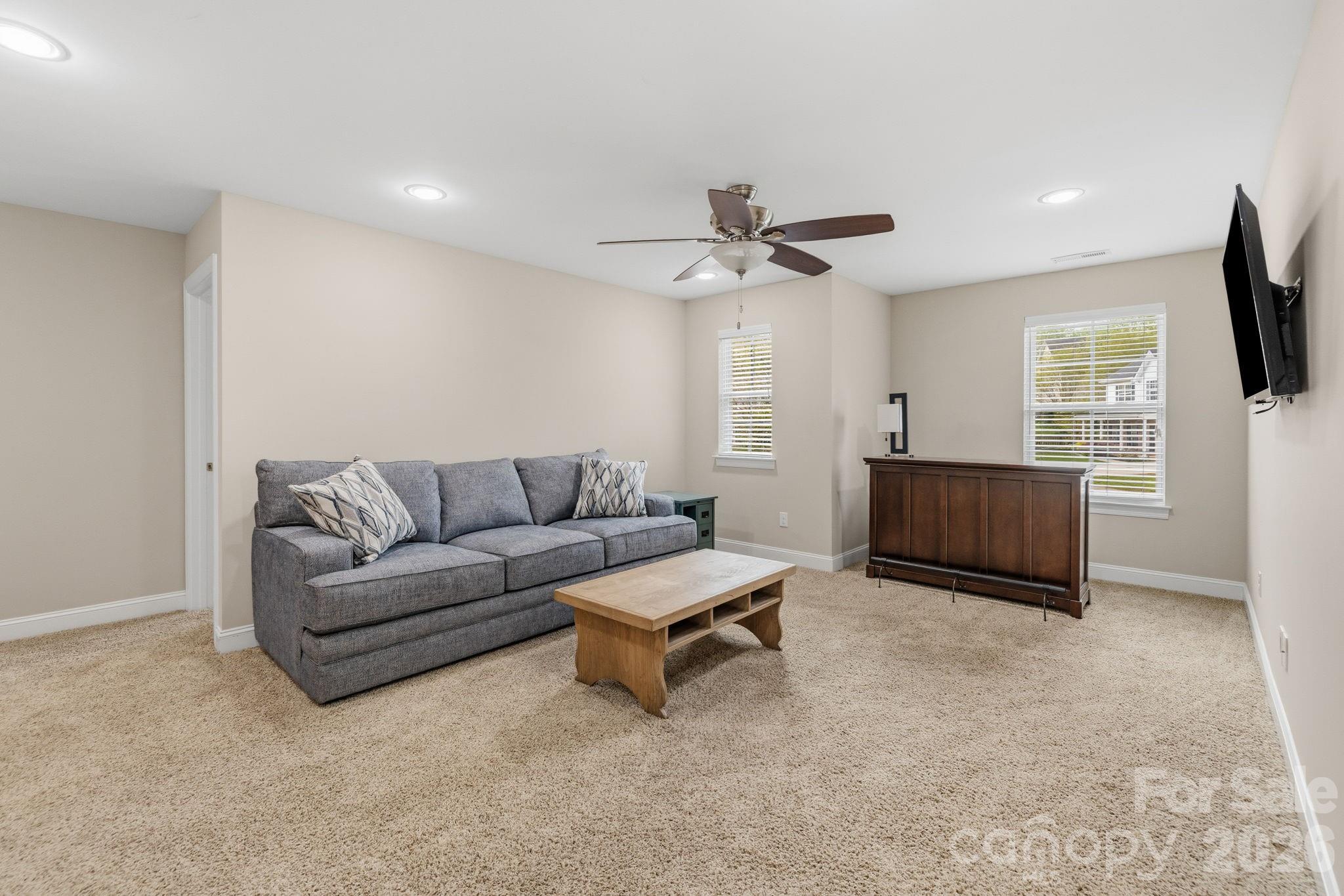 520 Warlick Meadow Court — Clover