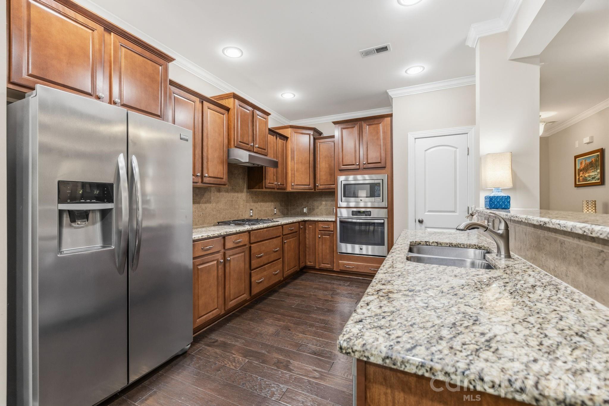 520 Warlick Meadow Court — Clover