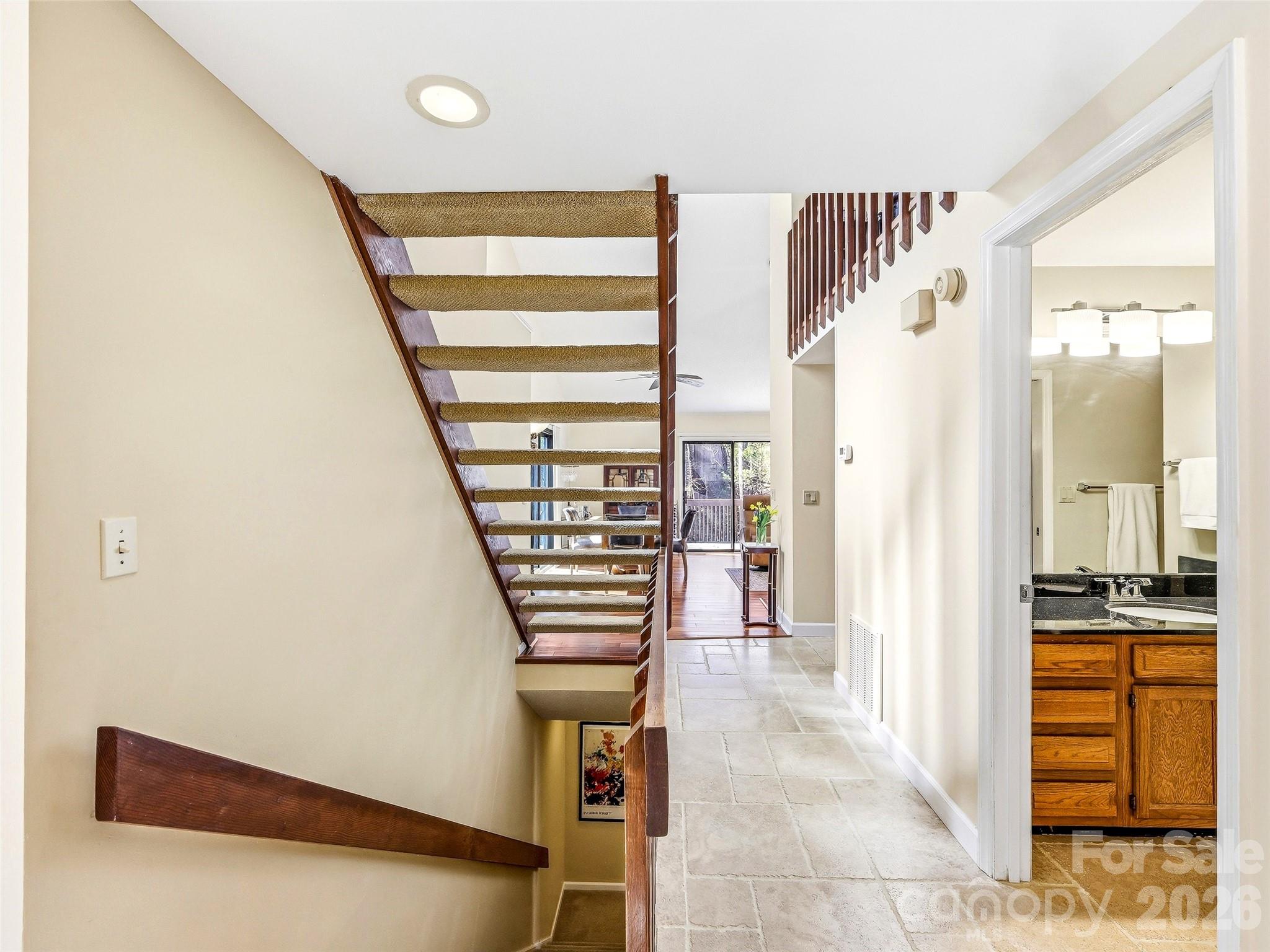 14 Cedarwood Drive — Asheville