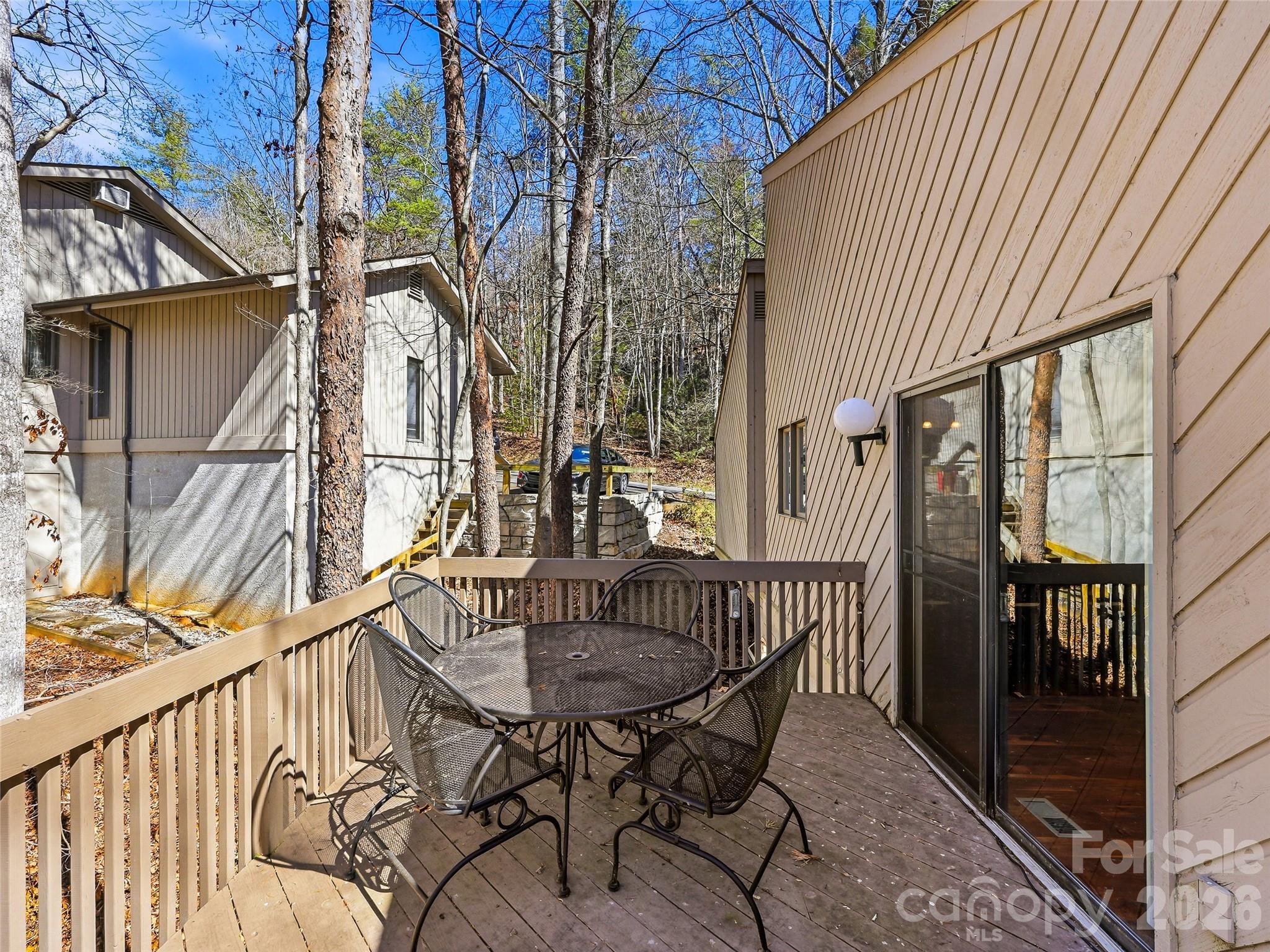 14 Cedarwood Drive — Asheville