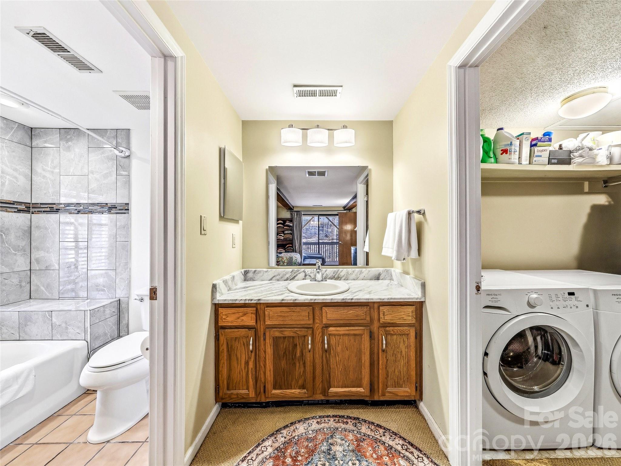 14 Cedarwood Drive — Asheville