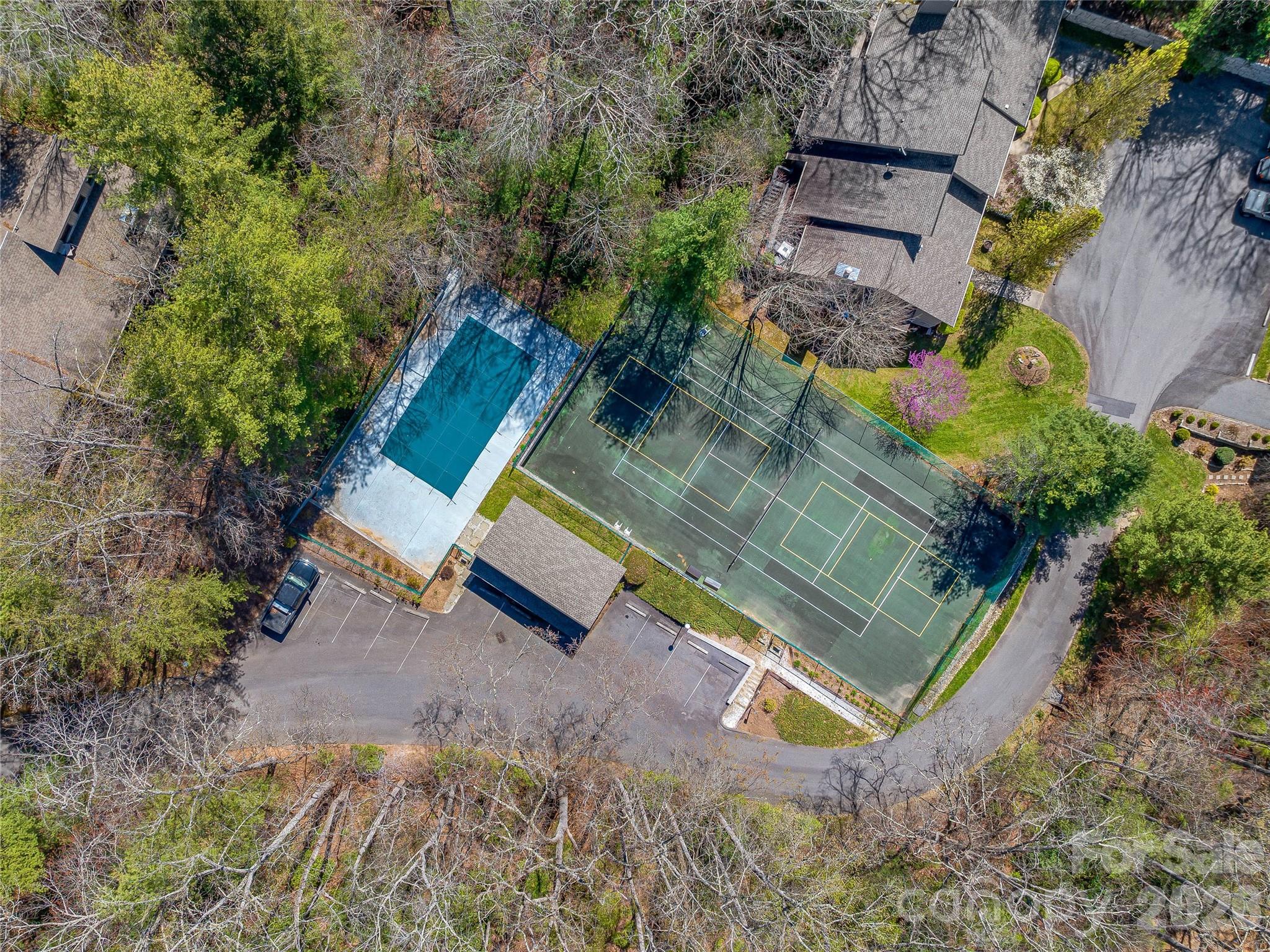 14 Cedarwood Drive — Asheville