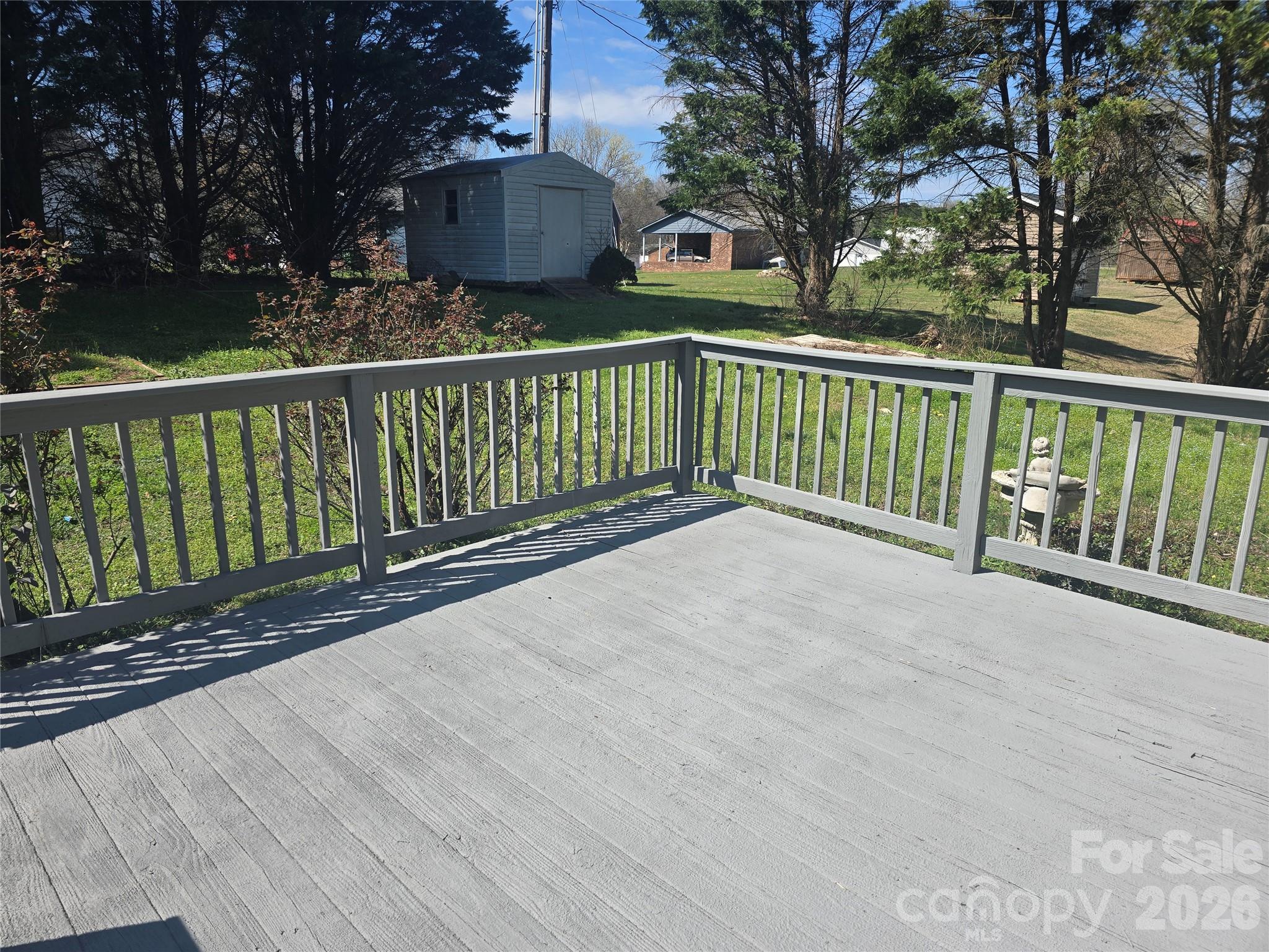 2393 Oxford Circle — Lancaster