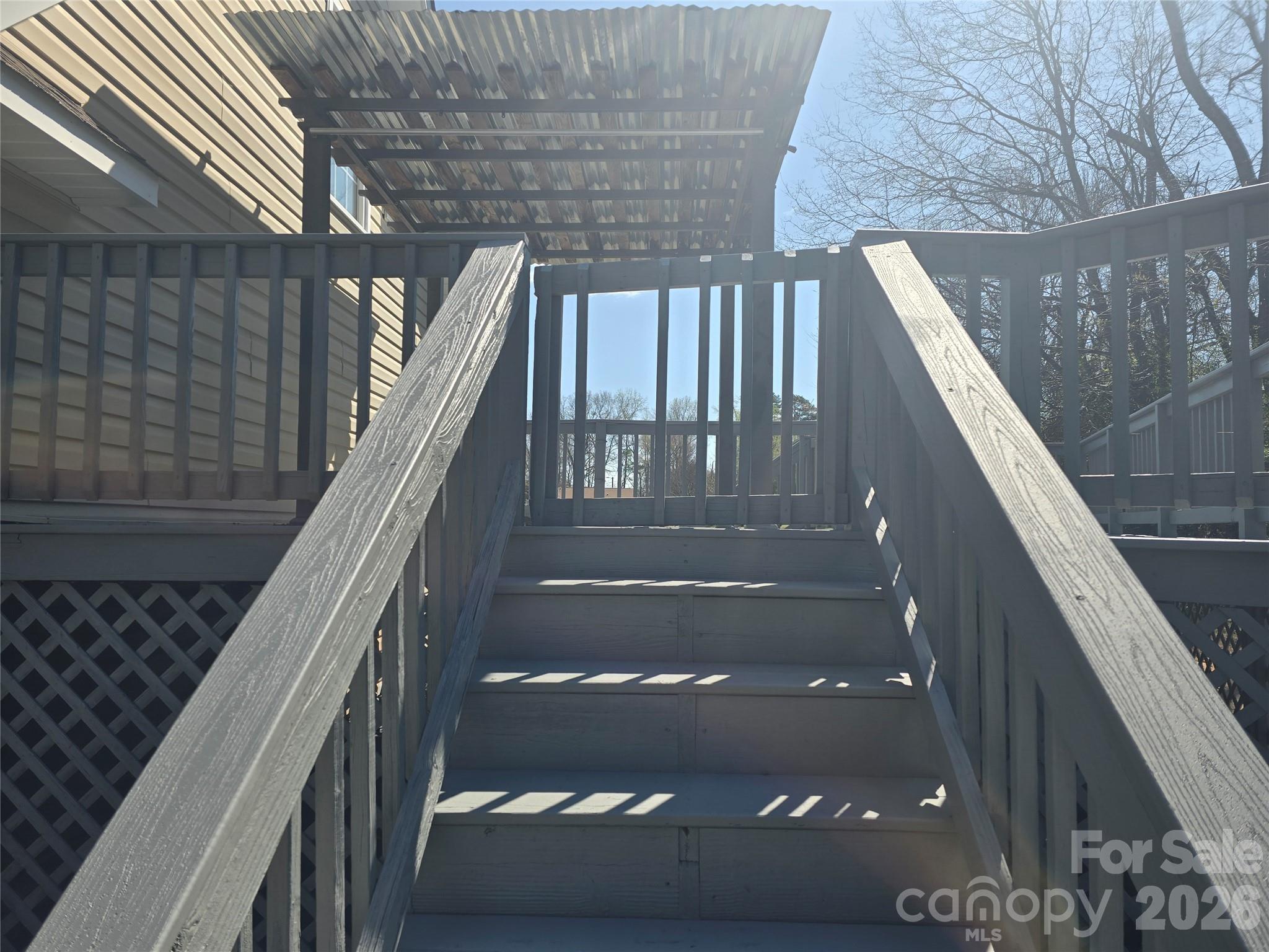 2393 Oxford Circle — Lancaster