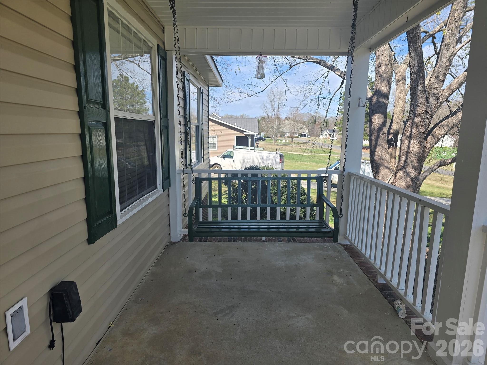 2393 Oxford Circle — Lancaster