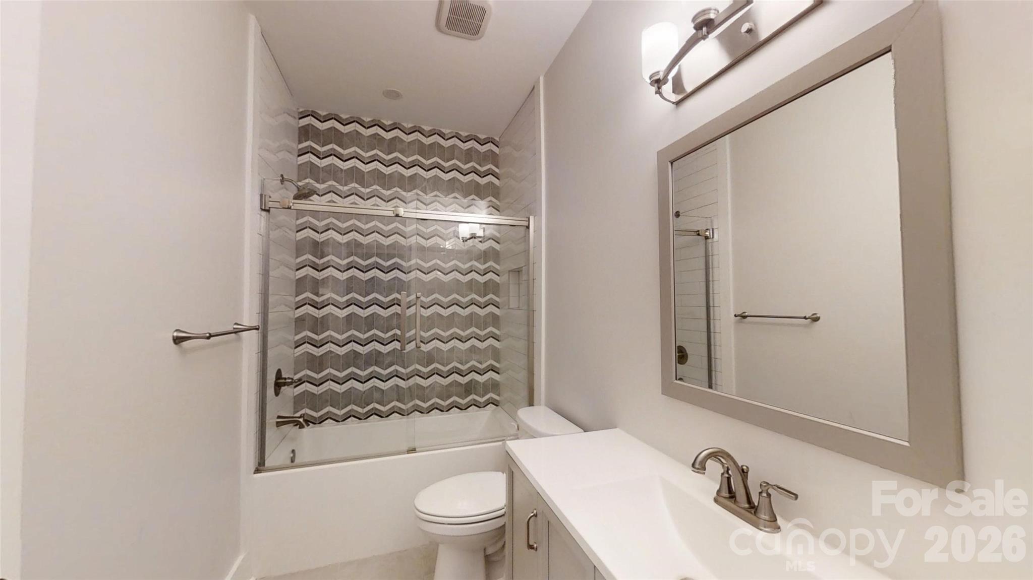 5345 Christopher Road — Iron Station
