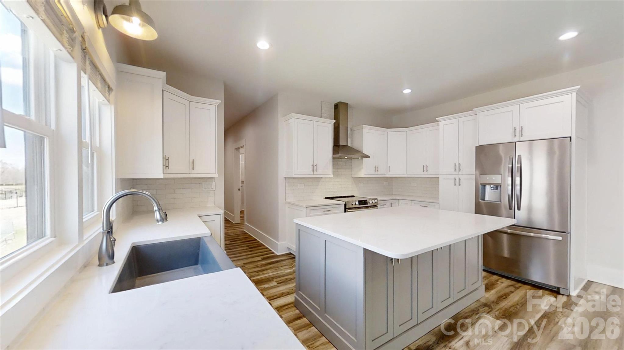 5345 Christopher Road — Iron Station