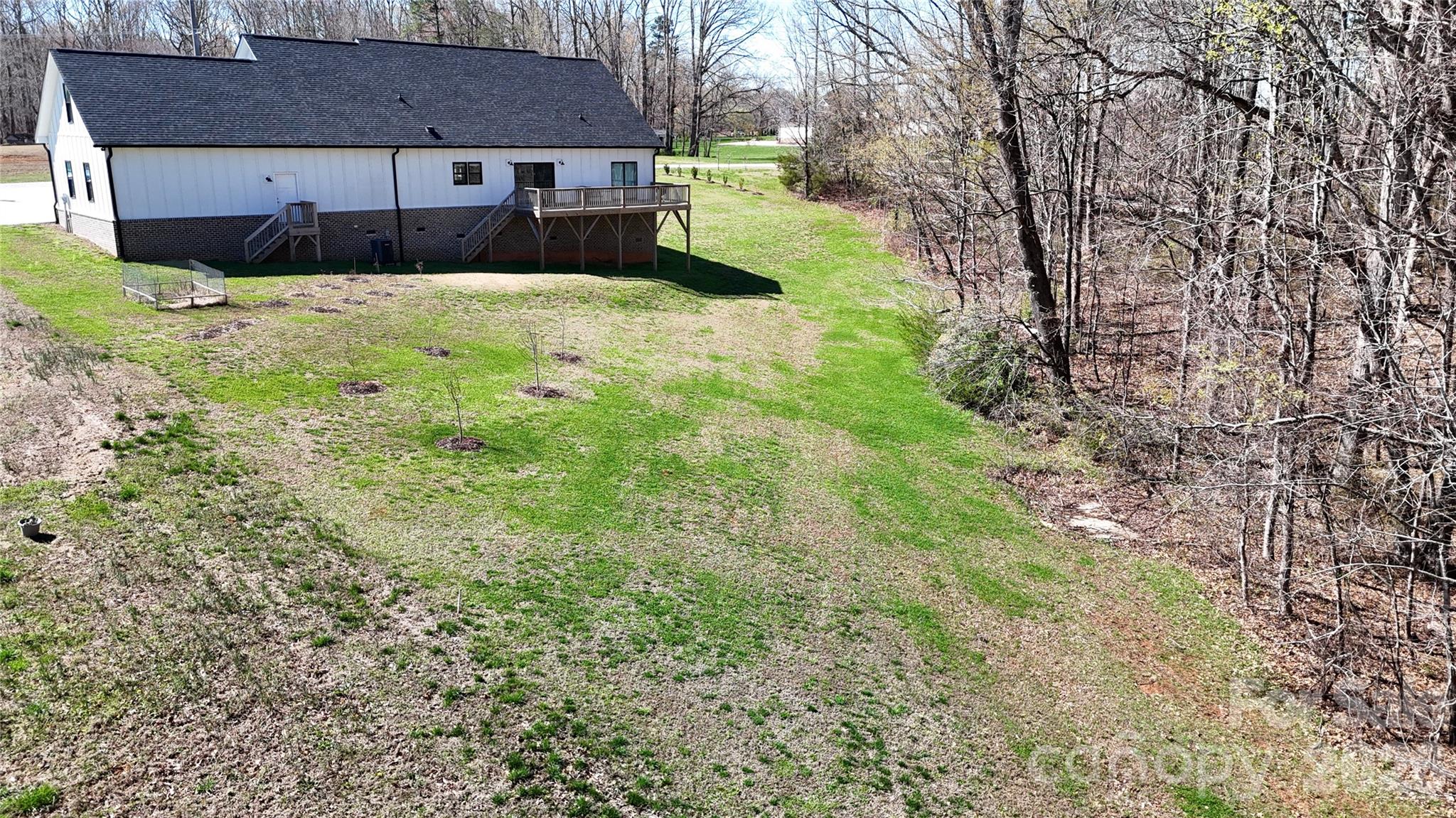 5345 Christopher Road — Iron Station