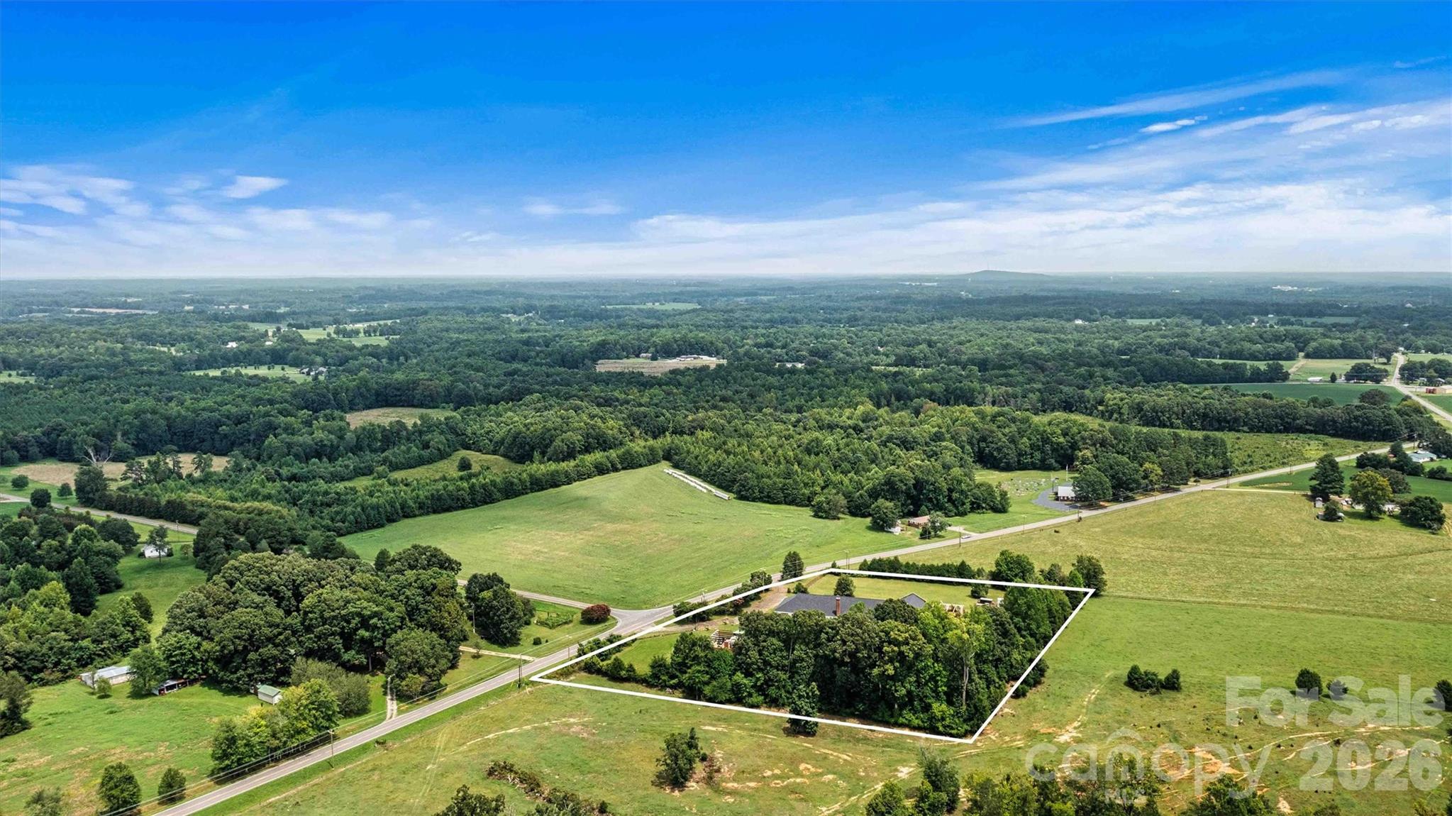 1318 Ostwalt Amity Road — Cleveland