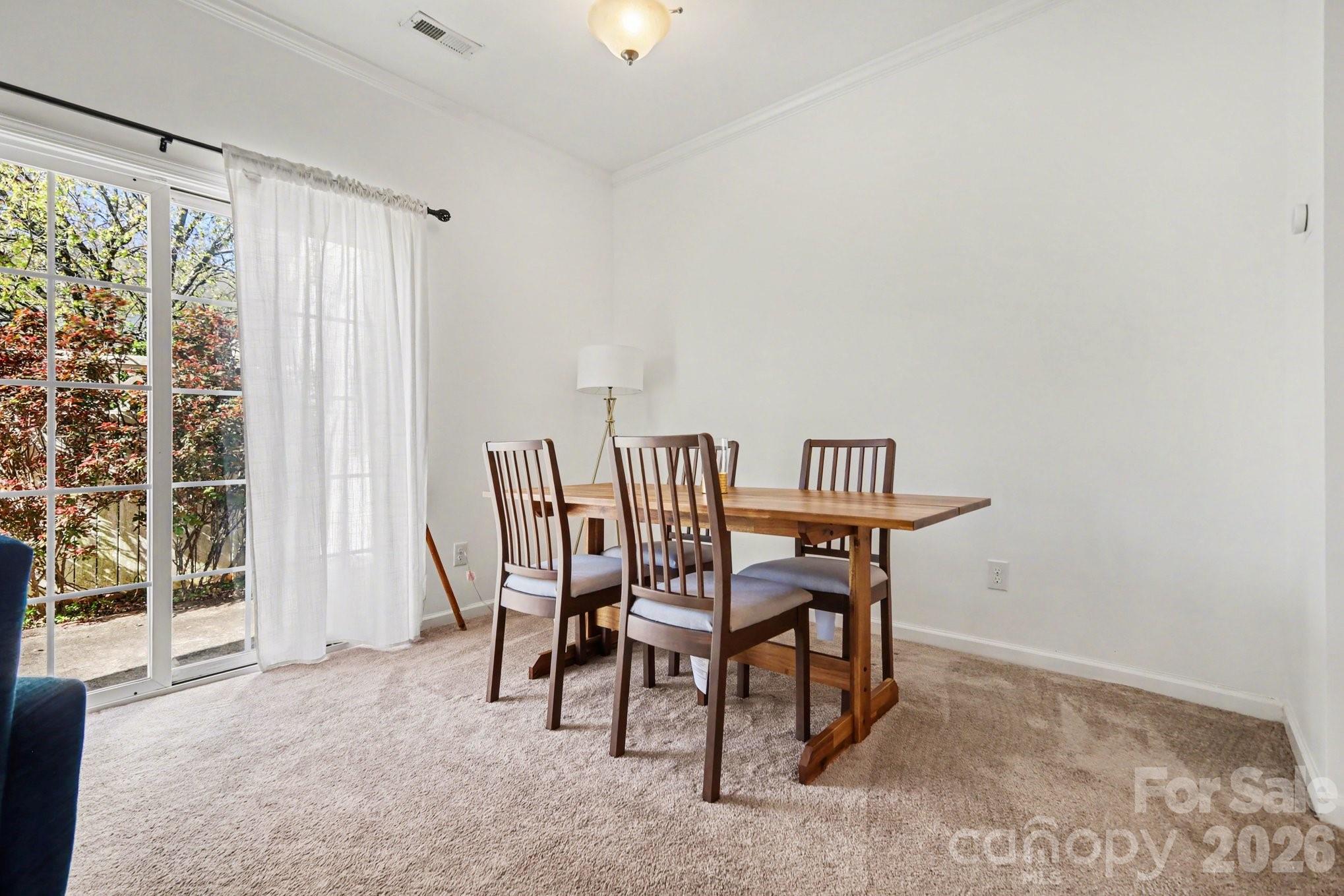 8411 Chaceview Court — Charlotte