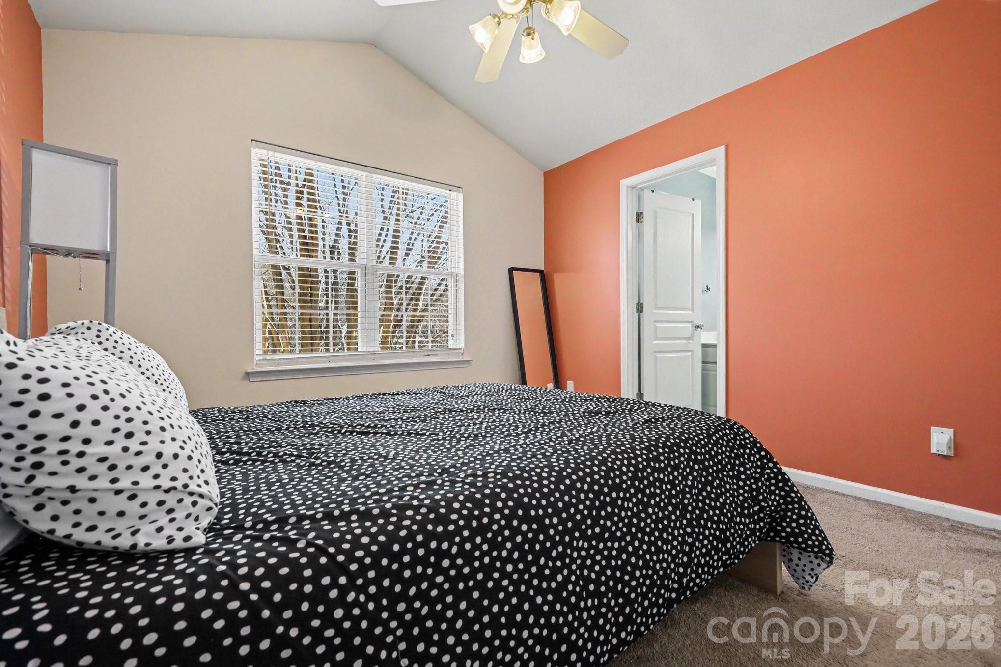 8411 Chaceview Court — Charlotte