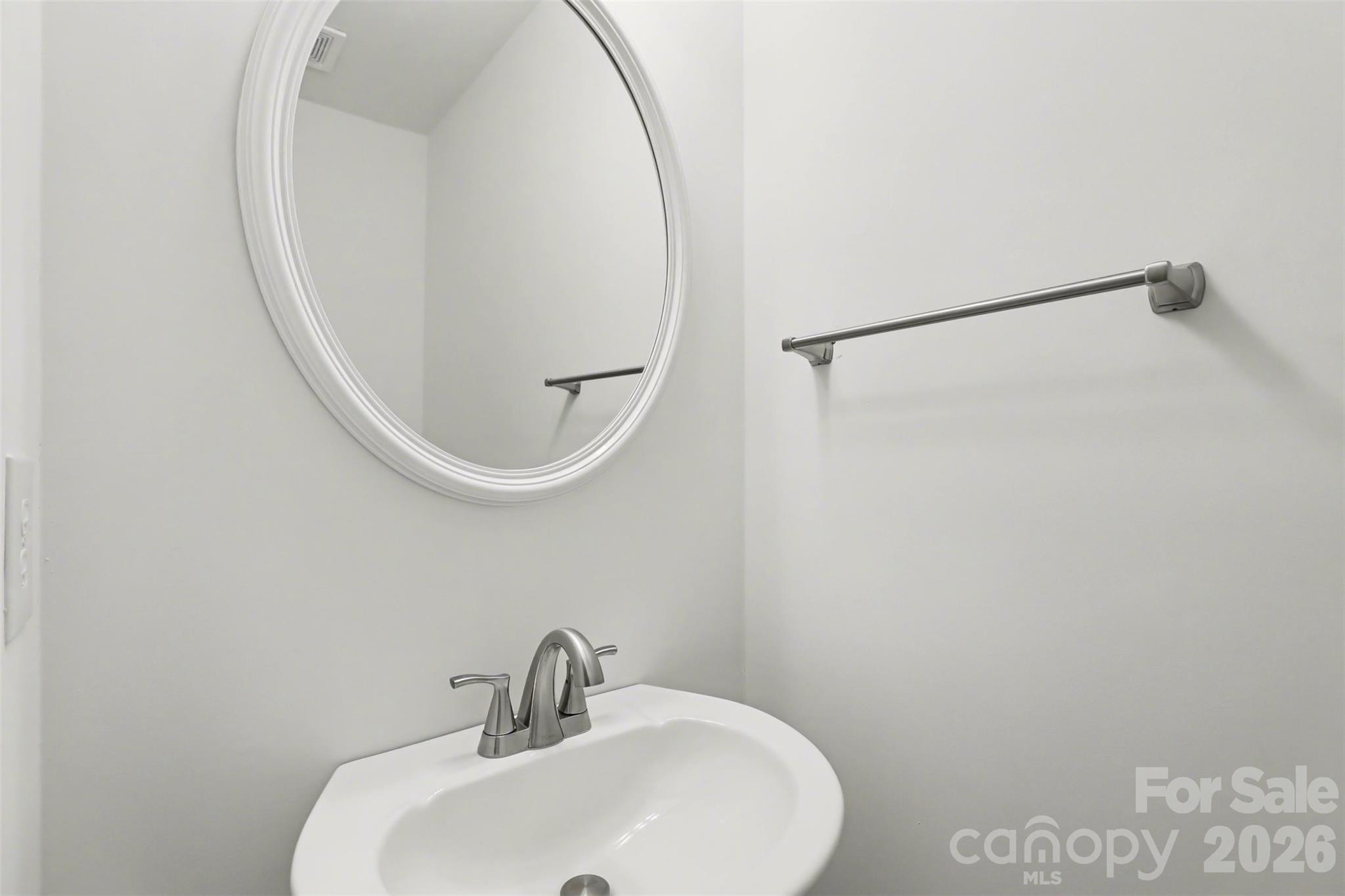 8500 Woodhill Manor Court — Charlotte