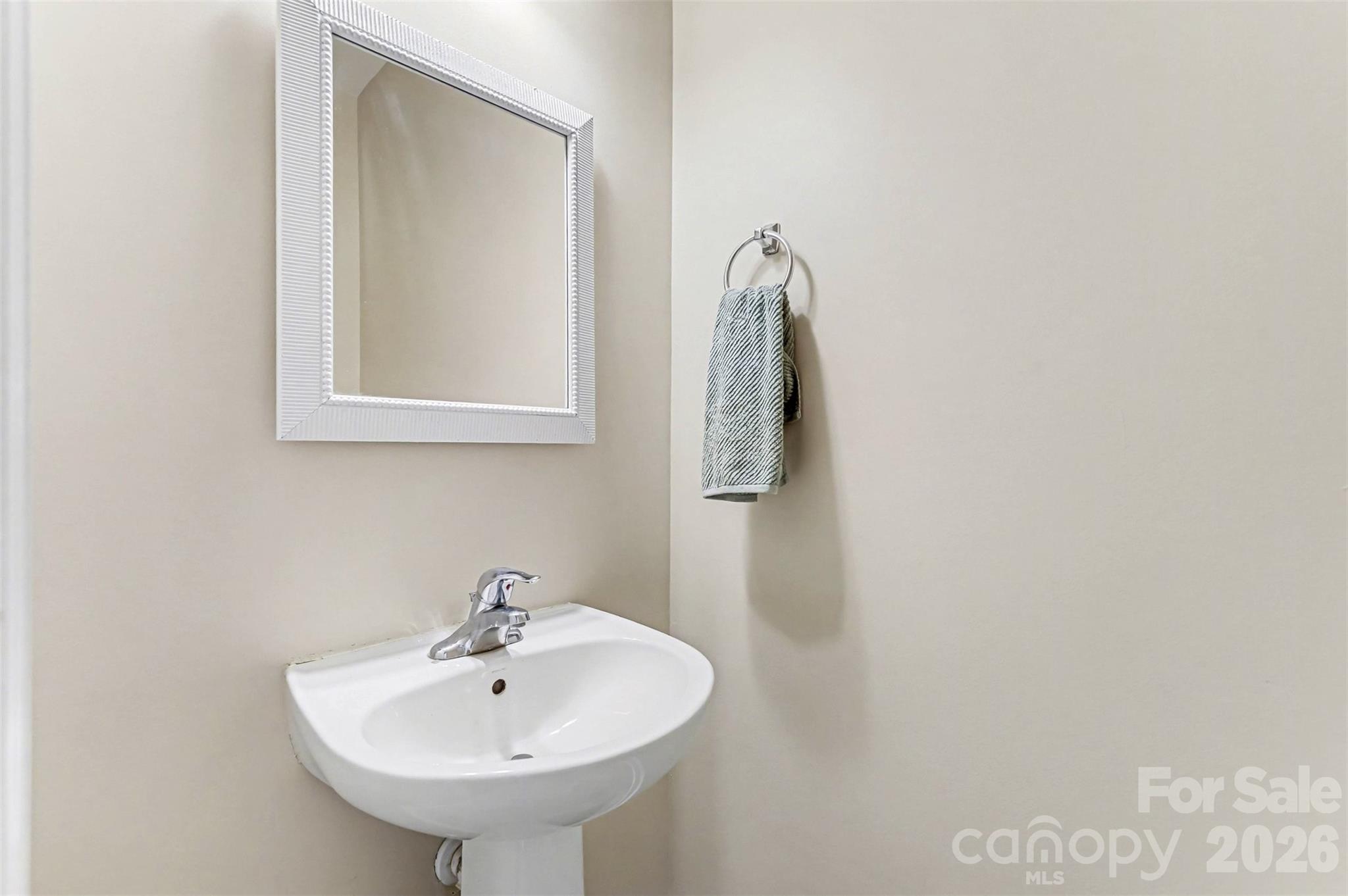 1392 Bottle Brush Lane — Harrisburg
